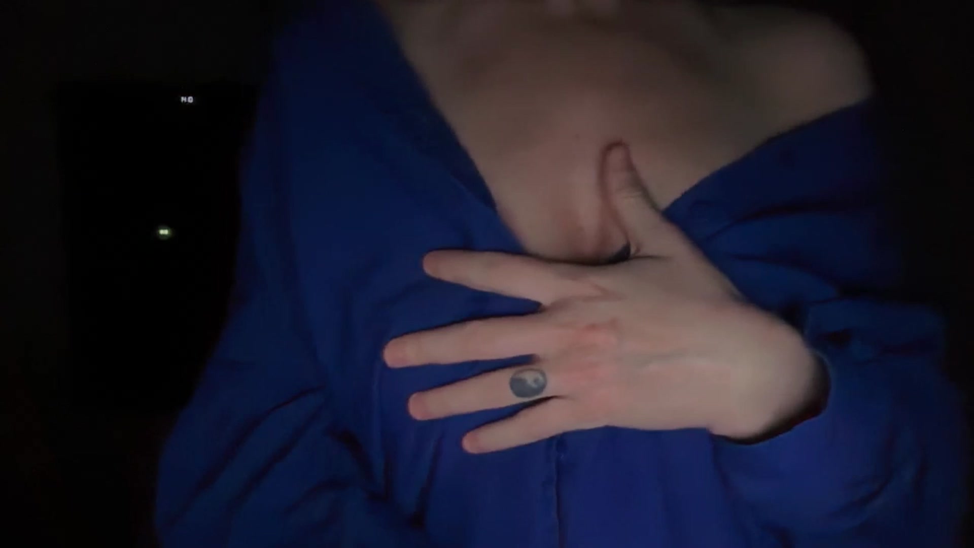 Gallery image thumbnail from Alexys23's myfreecams stream on, 12/28/2025, 22:41 image 12 of 20