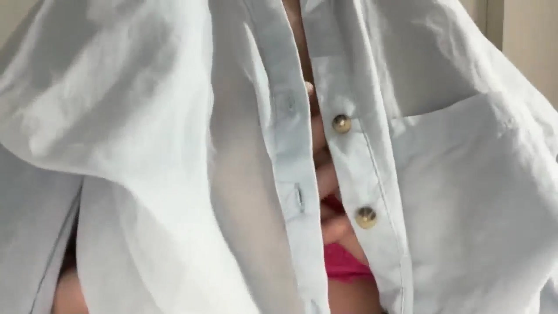 Gallery image thumbnail from Alexys23's myfreecams stream on, 01/11/2026, 19:56 image 12 of 20