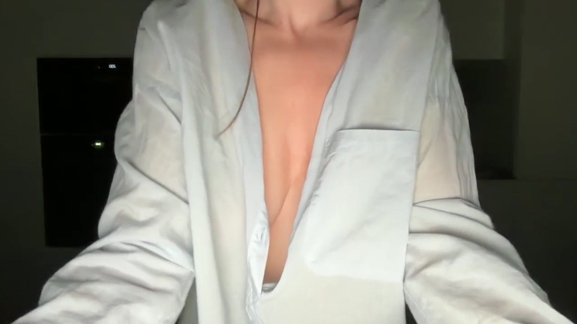 Gallery image thumbnail from Alexys23's myfreecams stream on, 01/11/2026, 21:13 image 20 of 20
