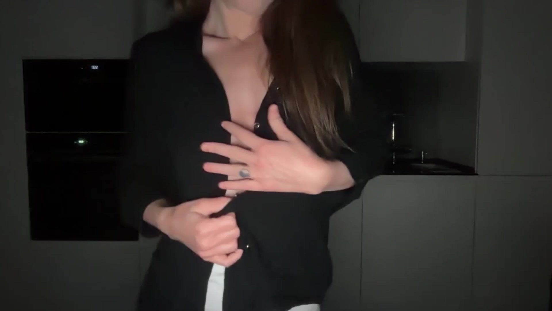Gallery image thumbnail from Alexys23's myfreecams stream on, 02/01/2026, 21:50 image 2 of 20
