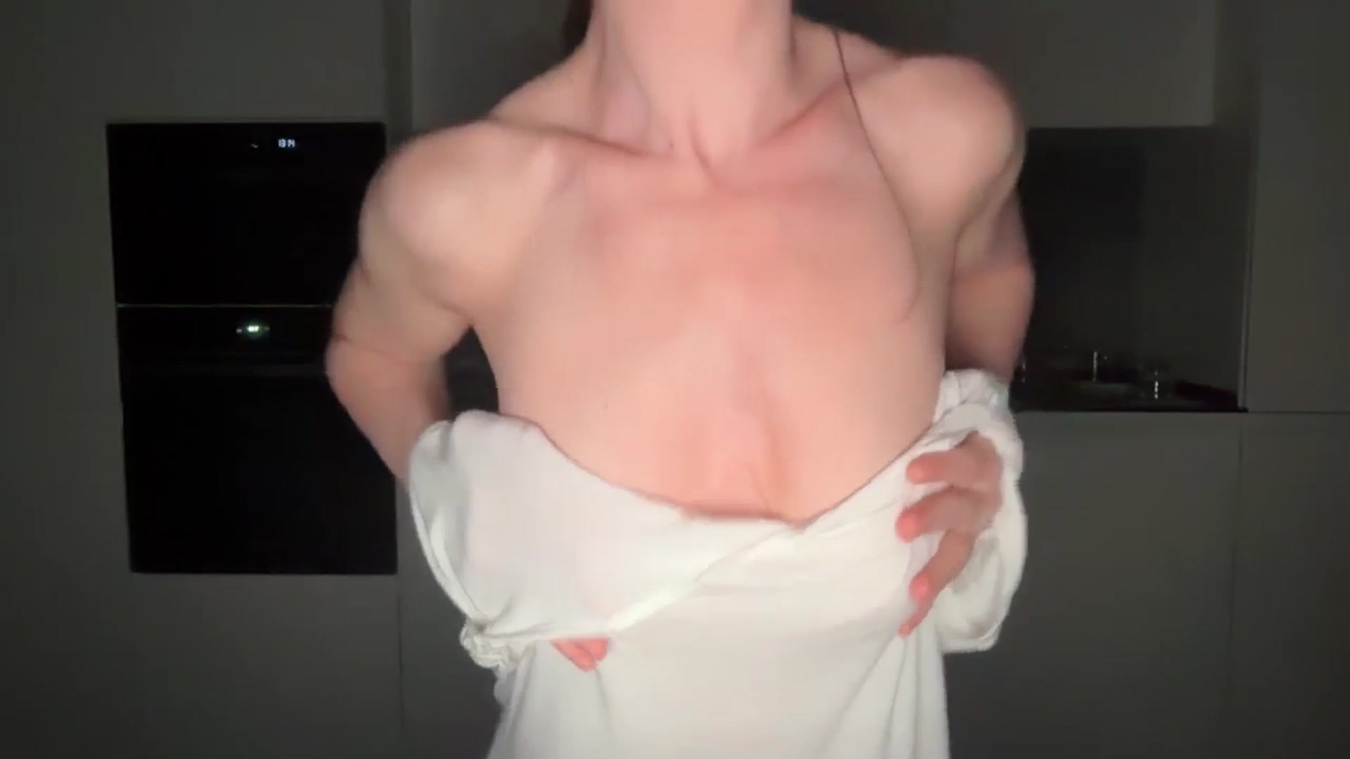 Gallery image thumbnail from Alexys23's myfreecams stream on, 03/21/2026, 21:34 image 16 of 20
