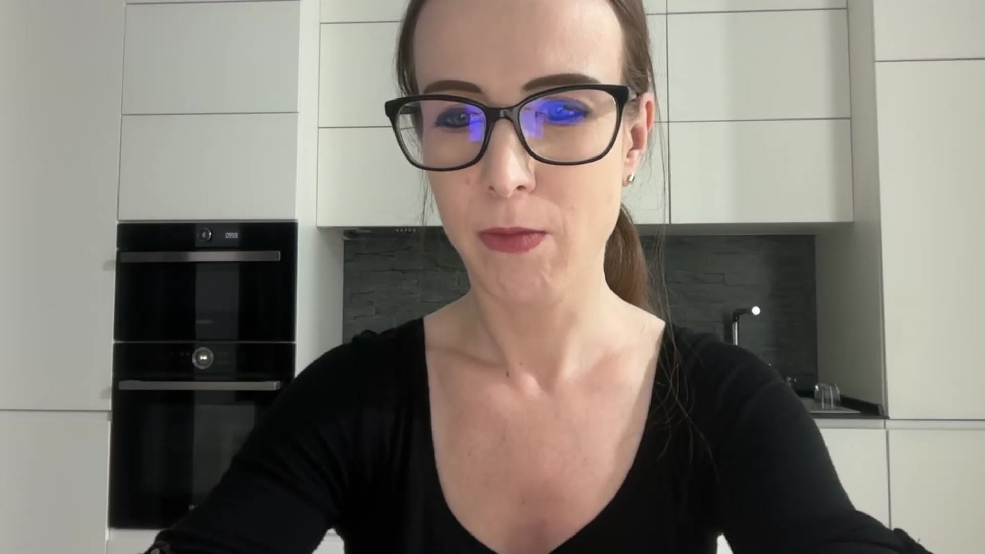 Gallery image thumbnail from Alexys23's myfreecams stream on, 03/22/2026, 18:22 image 6 of 20