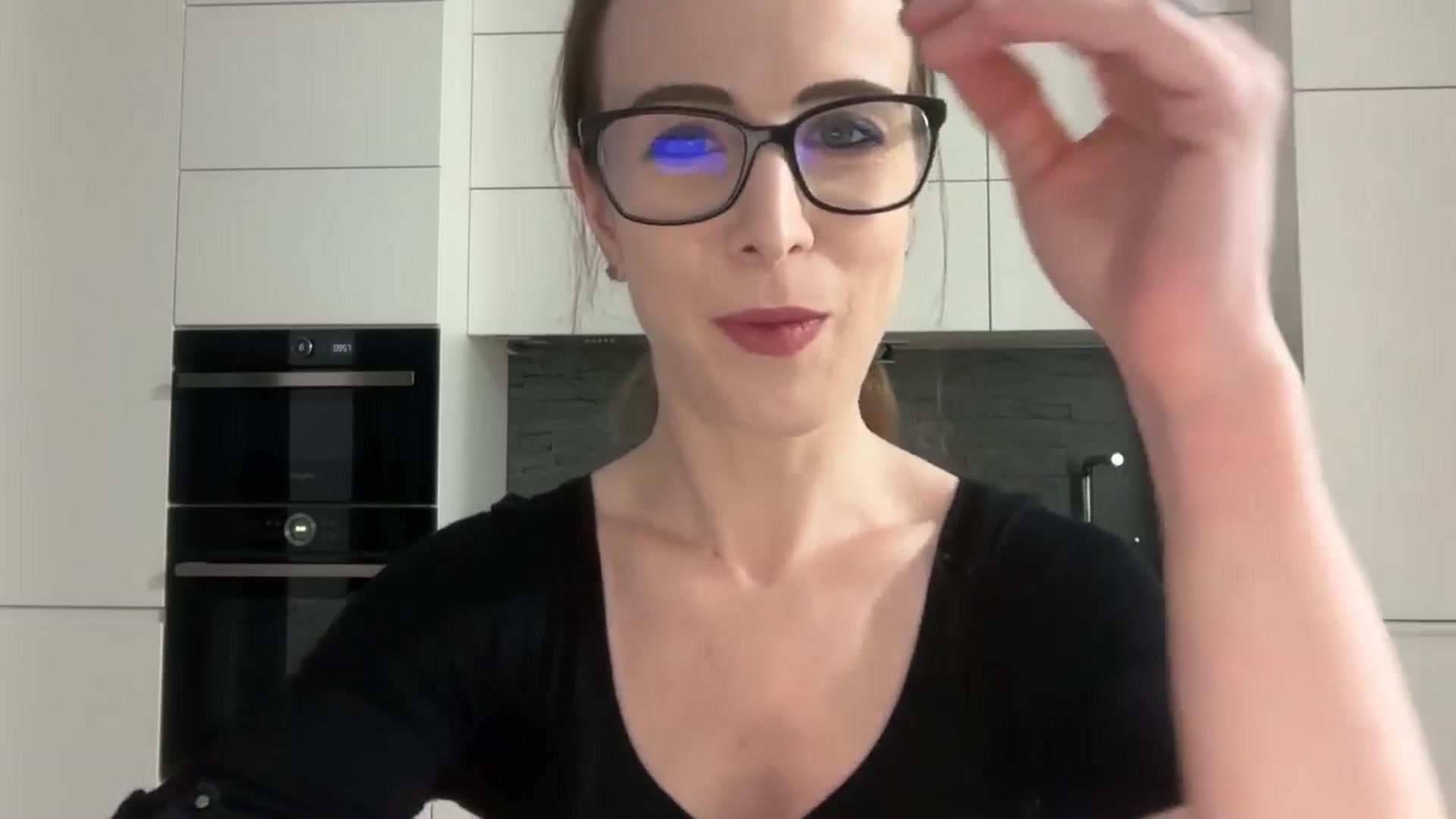 Gallery image thumbnail from Alexys23's myfreecams stream on, 03/22/2026, 18:22 image 4 of 20