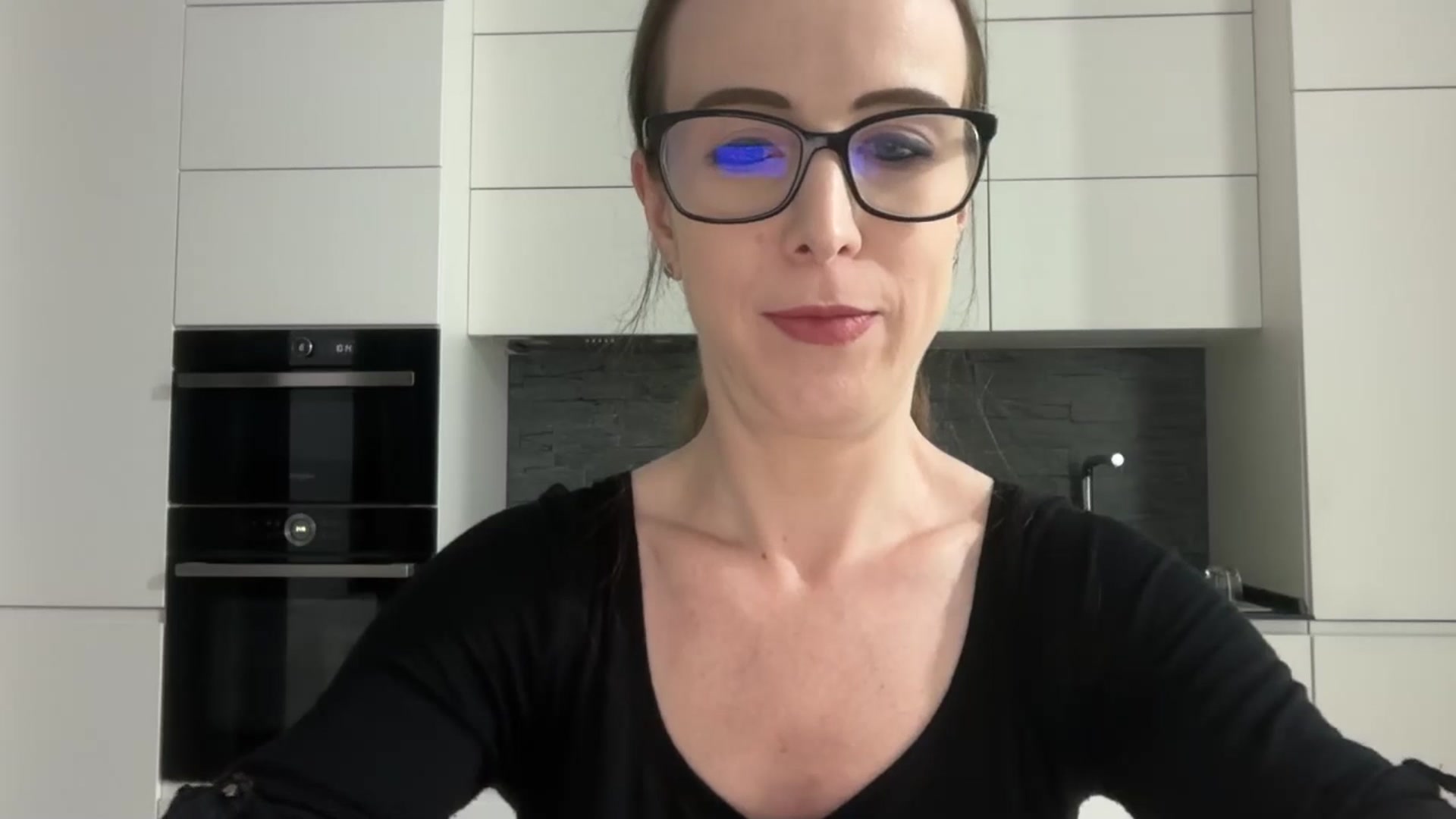 Gallery image thumbnail from Alexys23's myfreecams stream on, 03/22/2026, 18:22 image 18 of 20