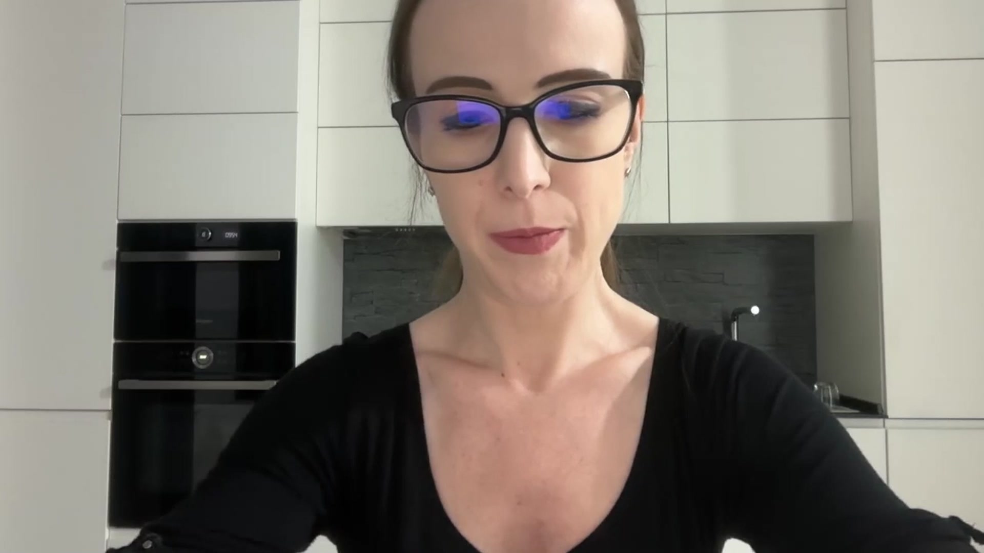Gallery image thumbnail from Alexys23's myfreecams stream on, 03/22/2026, 18:22 image 2 of 20
