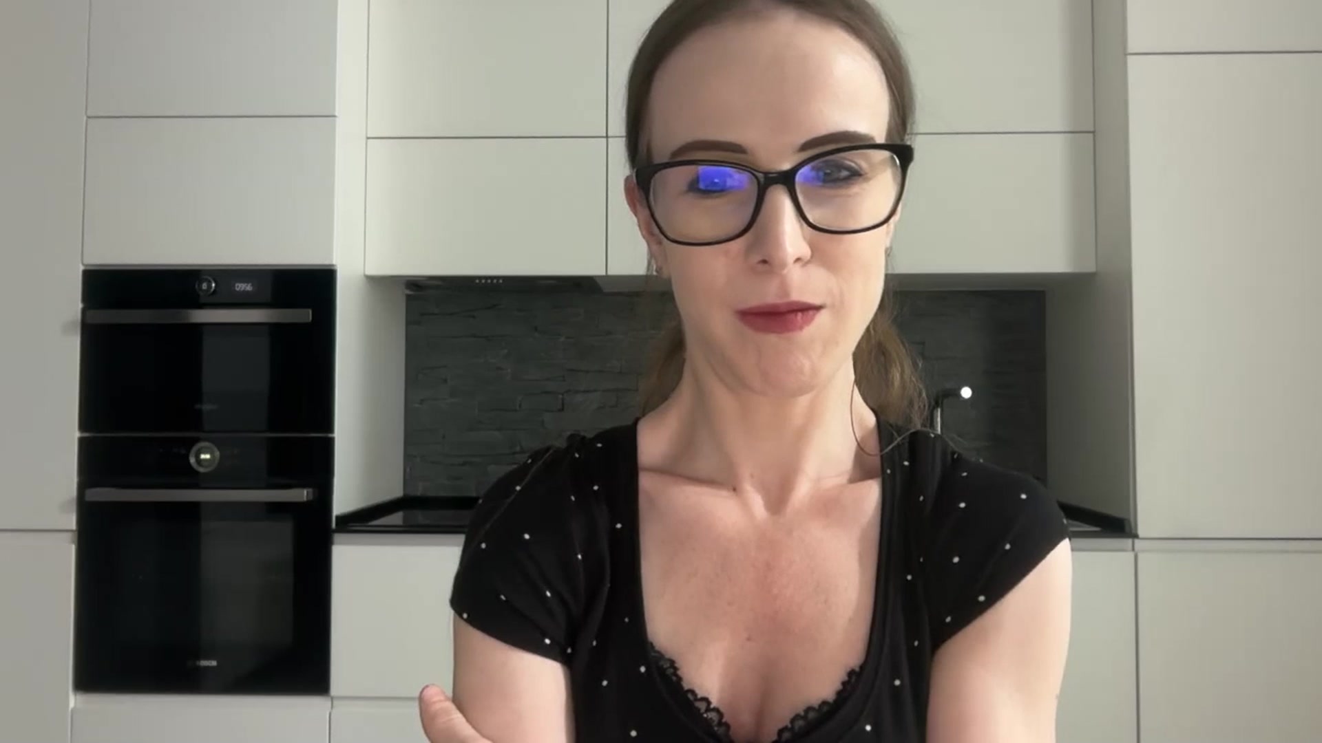 Gallery image thumbnail from Alexys23's myfreecams stream on, 04/19/2026, 18:13 image 8 of 20