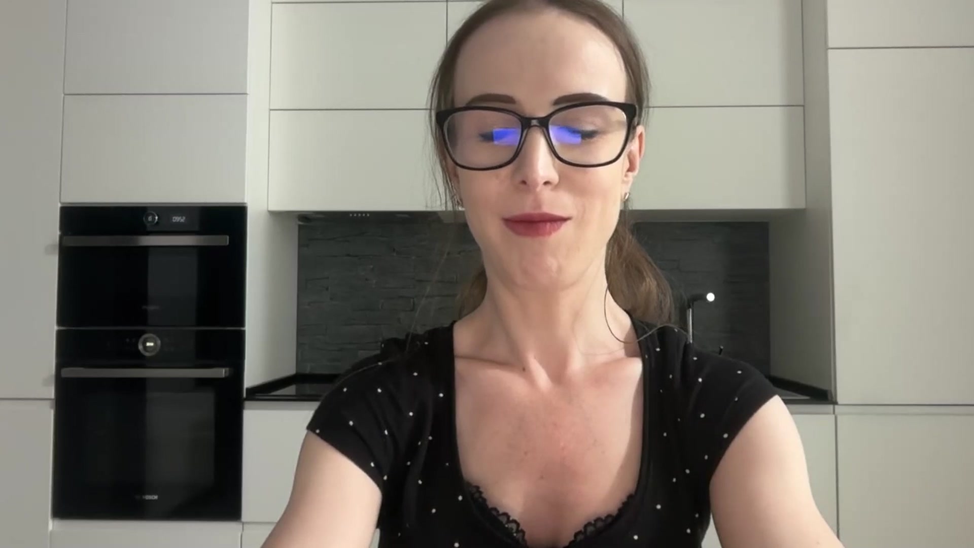 Gallery image thumbnail from Alexys23's myfreecams stream on, 04/19/2026, 18:13 image 3 of 20