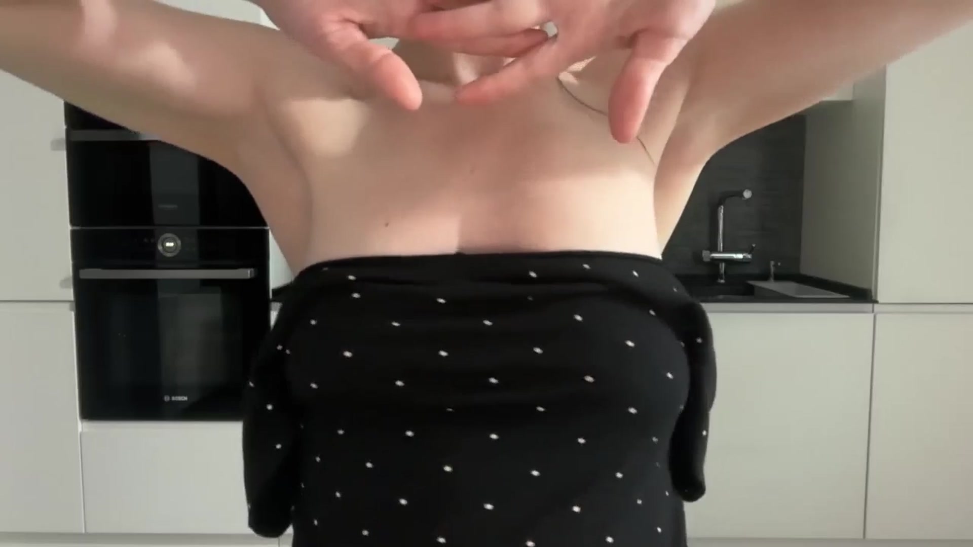 Gallery image thumbnail from Alexys23's myfreecams stream on, 04/19/2026, 20:38 image 20 of 20