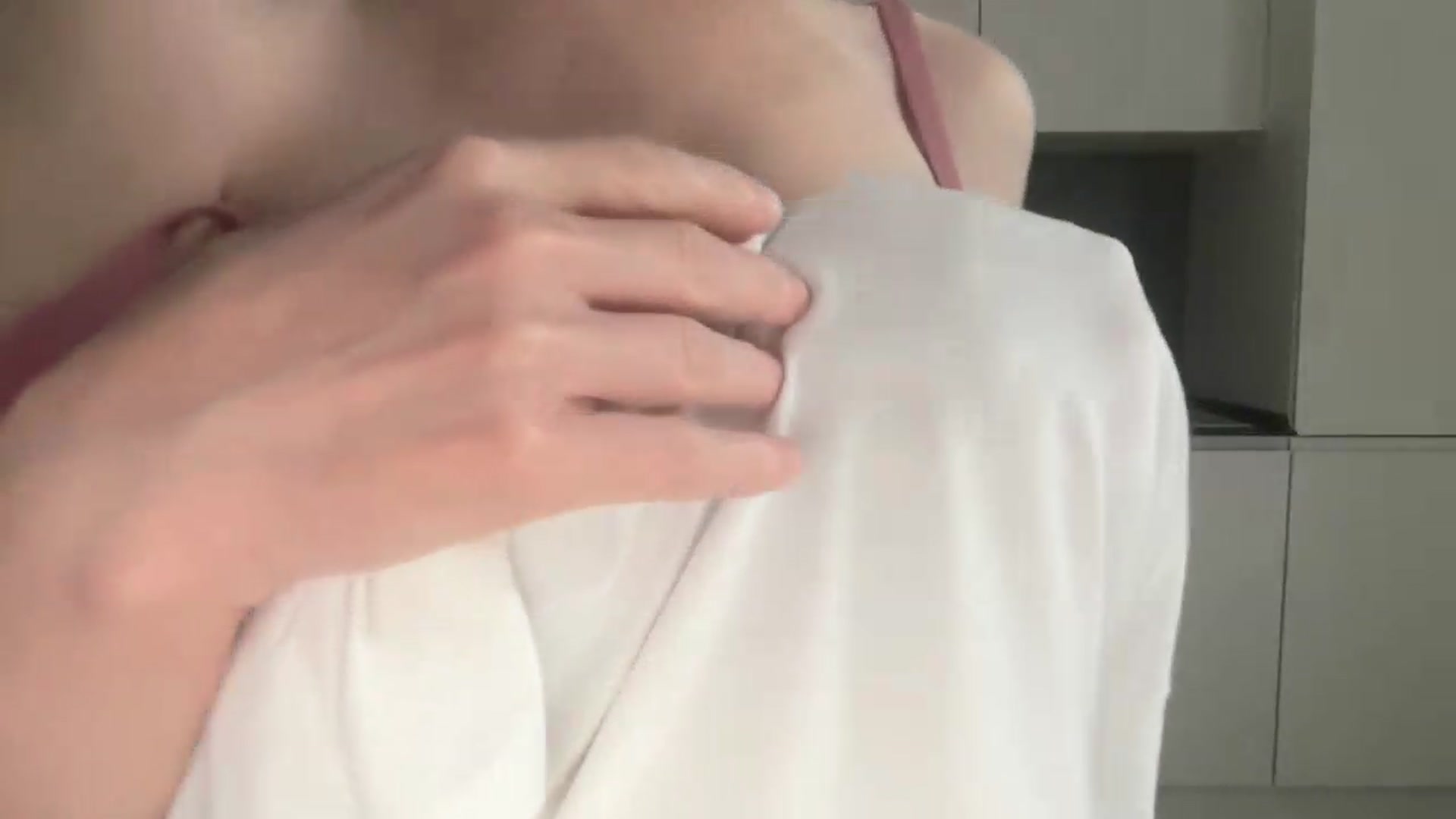 Gallery image thumbnail from Alexys23's myfreecams stream on, 05/17/2026, 21:41 image 6 of 20