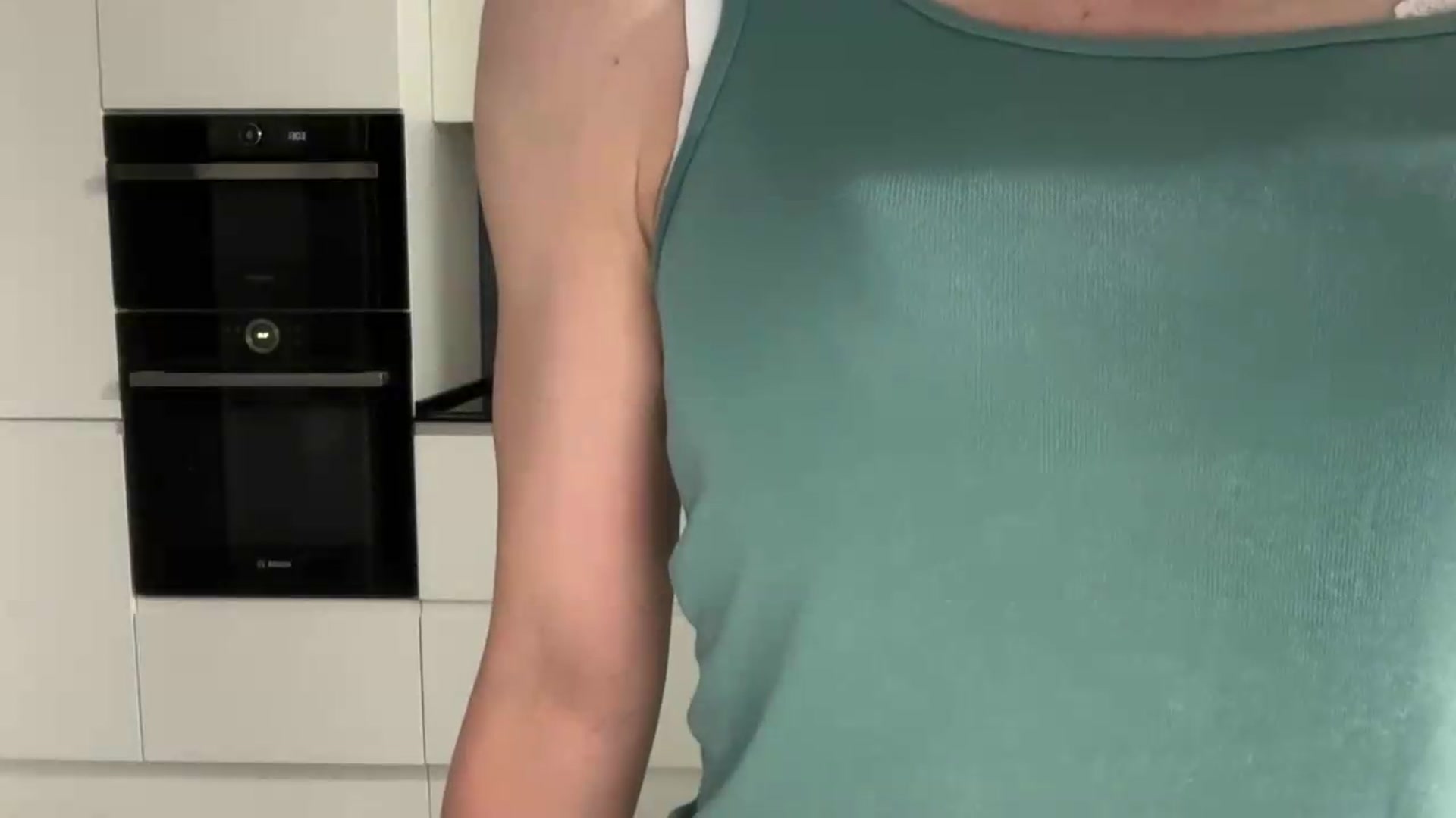 Gallery image thumbnail from Alexys23's myfreecams stream on, 06/28/2026, 18:44 image 7 of 20