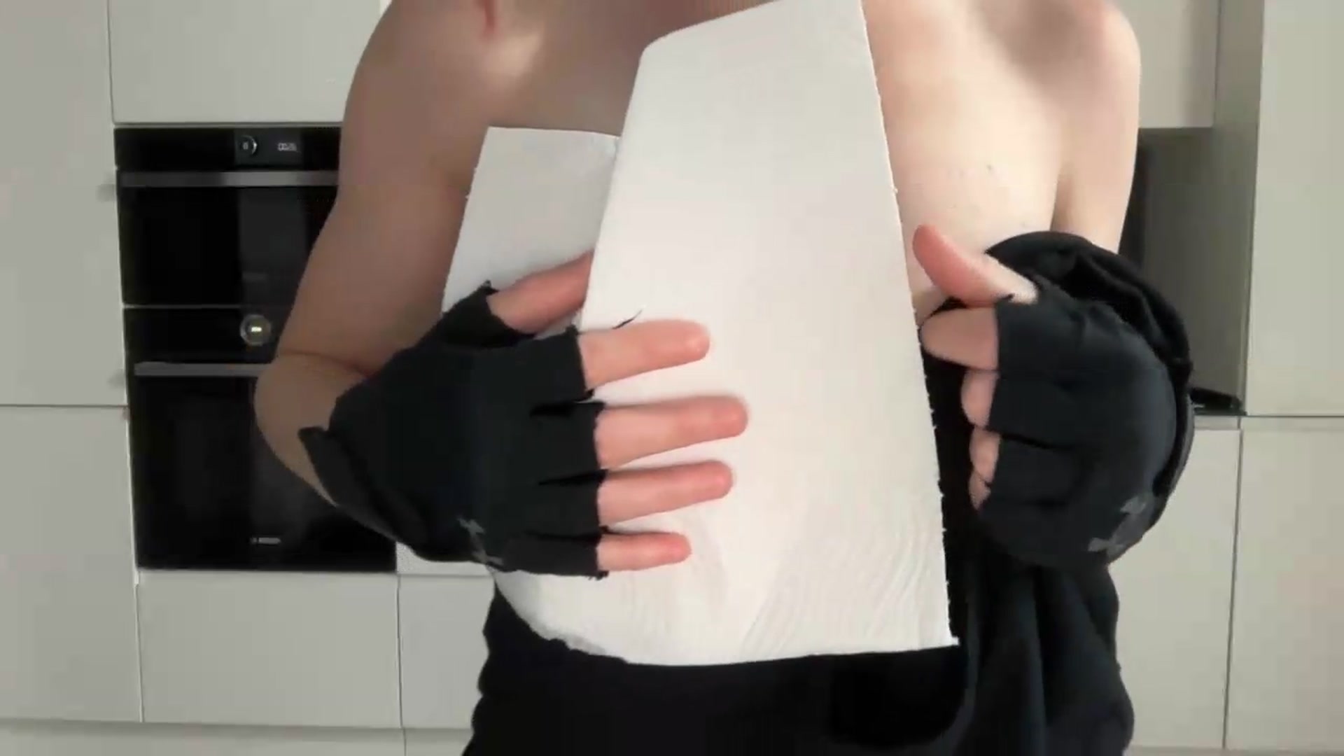 Gallery image thumbnail from Alexys23's myfreecams stream on, 08/23/2026, 21:41 image 6 of 20