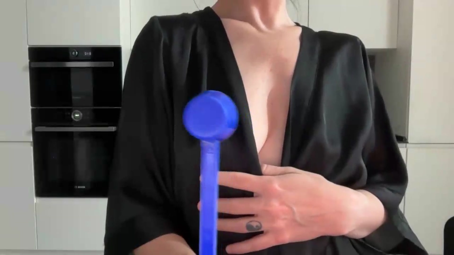 Gallery image thumbnail from Alexys23's myfreecams stream on, 09/27/2026, 21:53 image 6 of 20