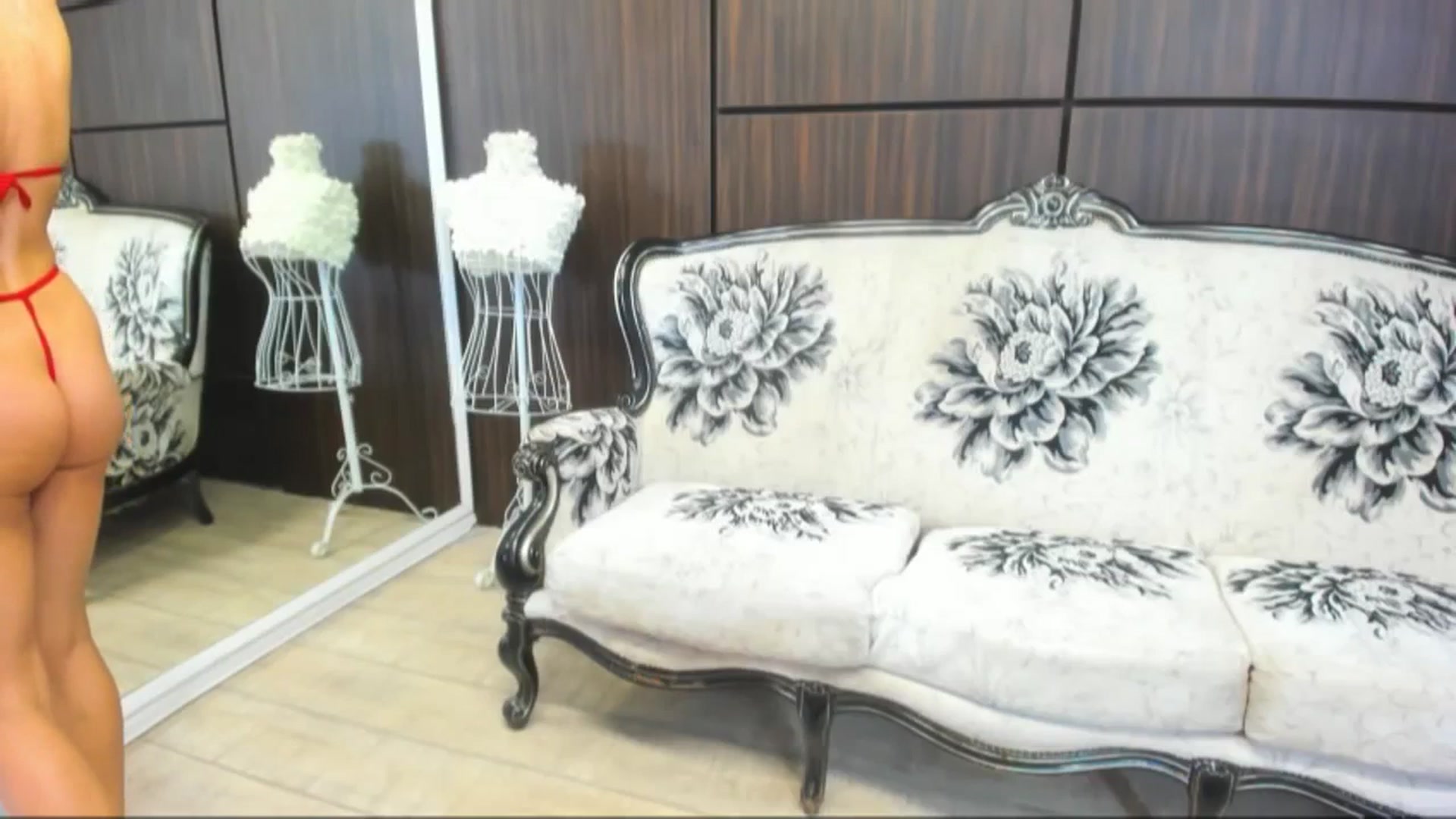 Gallery image thumbnail from Alfawoman_'s myfreecams stream on, 09/29/2023, 09:51 image 18 of 20