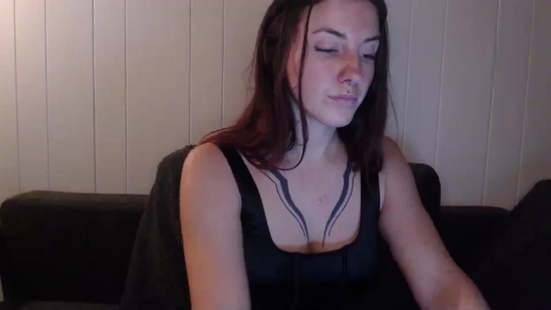 Gallery image thumbnail from Alhora's myfreecams stream on, 12/05/2024, 06:22 image 10 of 20