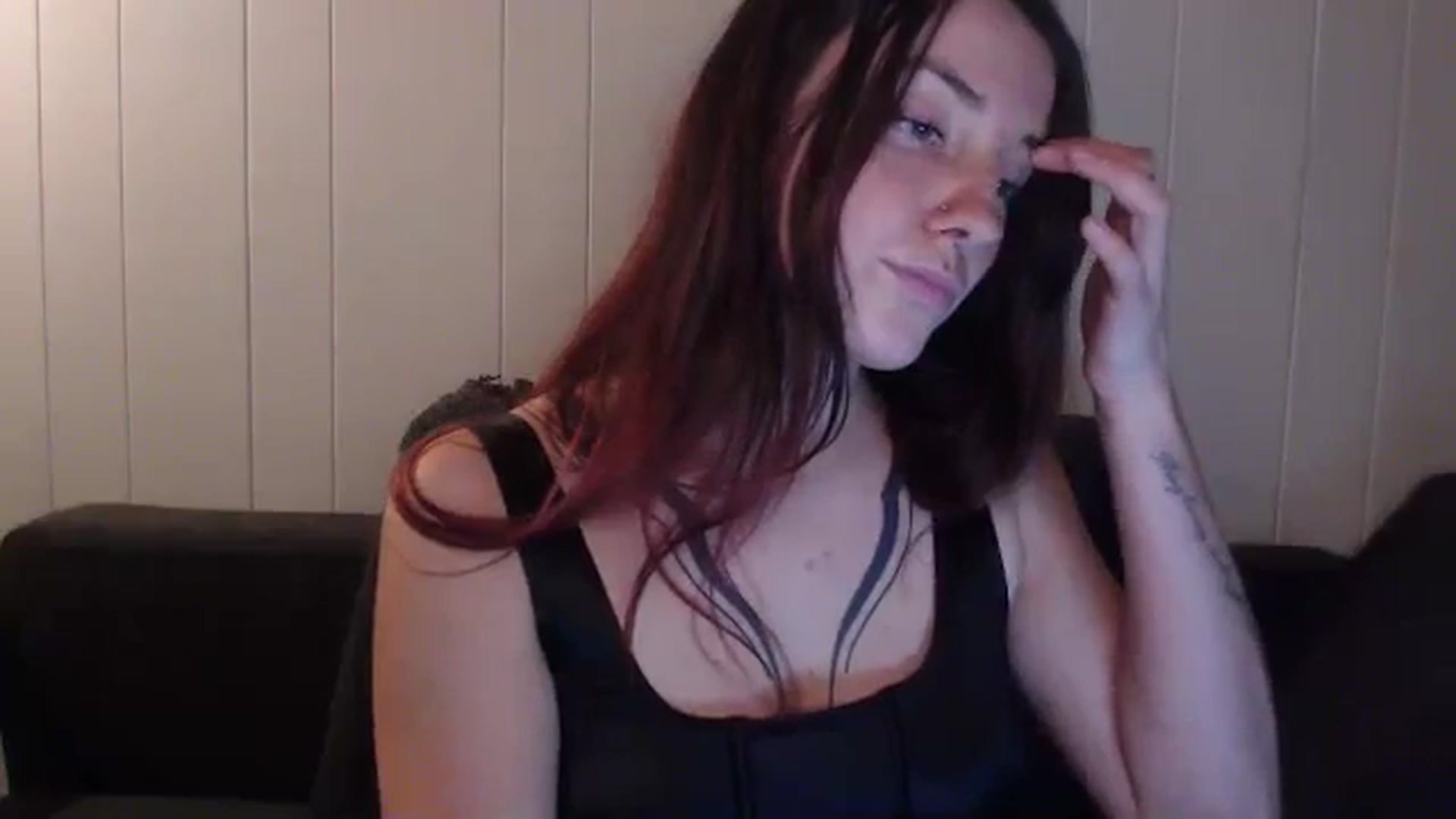 Gallery image thumbnail from Alhora's myfreecams stream on, 12/05/2024, 06:22 image 15 of 20