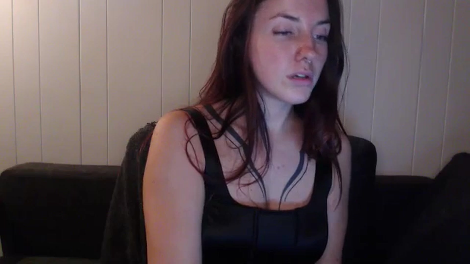 Gallery image thumbnail from Alhora's myfreecams stream on, 12/05/2024, 06:22 image 18 of 20
