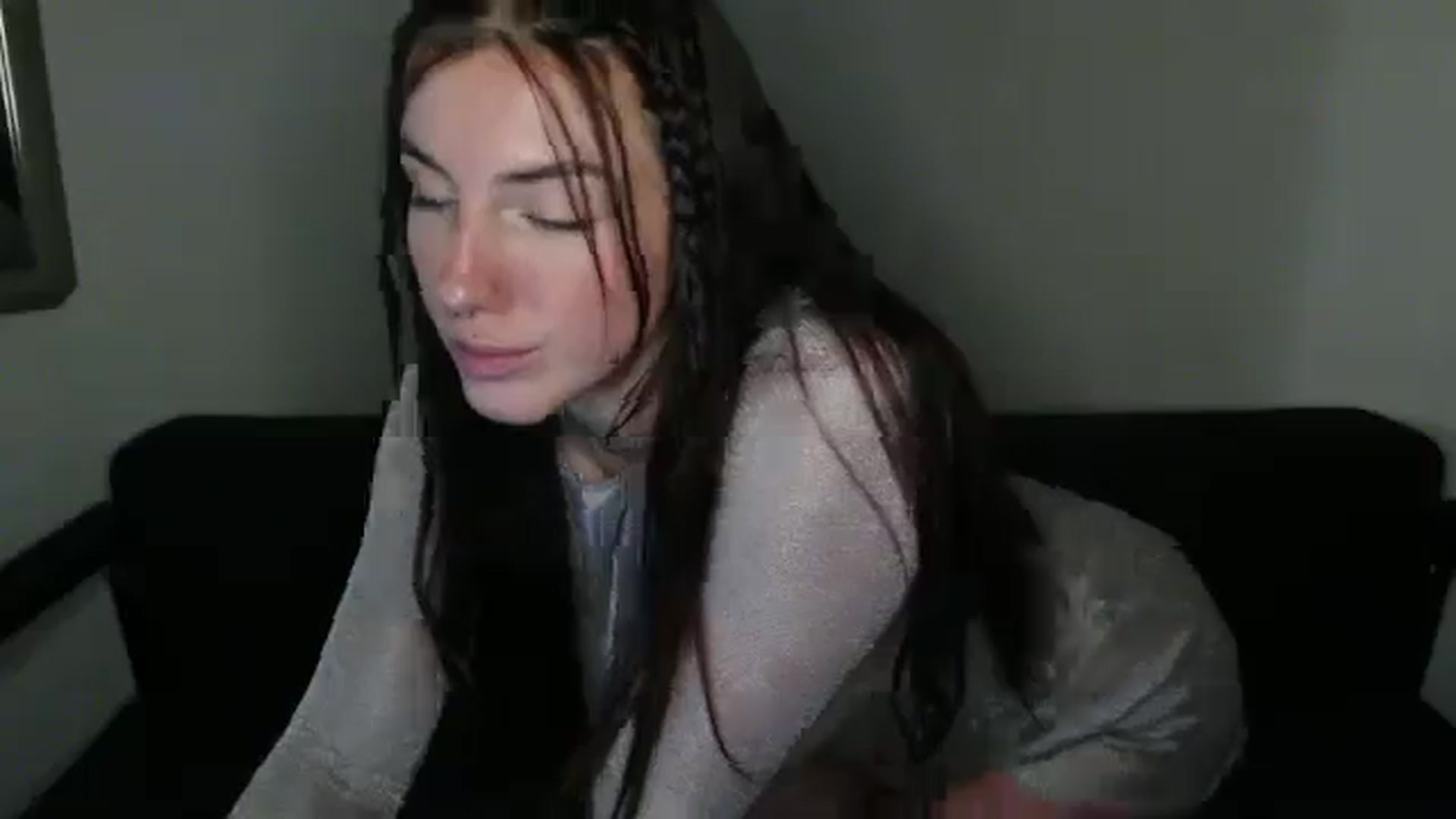 Gallery image thumbnail from Alhora's myfreecams stream on, 02/03/2025, 07:28 image 7 of 20