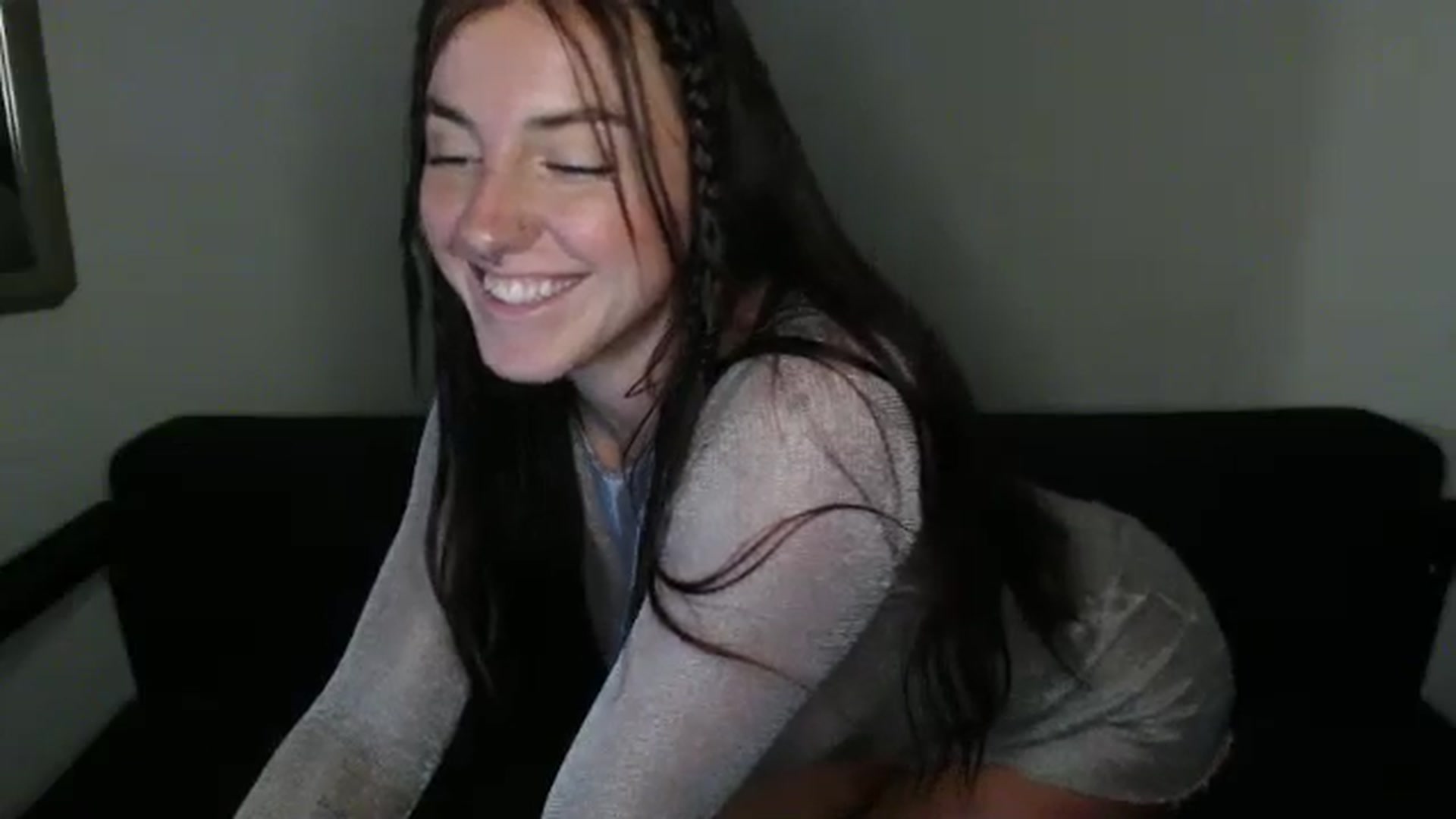 Gallery image thumbnail from Alhora's myfreecams stream on, 02/03/2025, 07:28 image 6 of 20