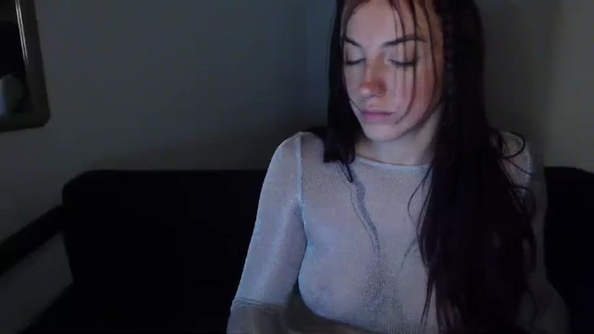 Gallery image thumbnail from Alhora's myfreecams stream on, 02/03/2025, 08:28 image 16 of 20