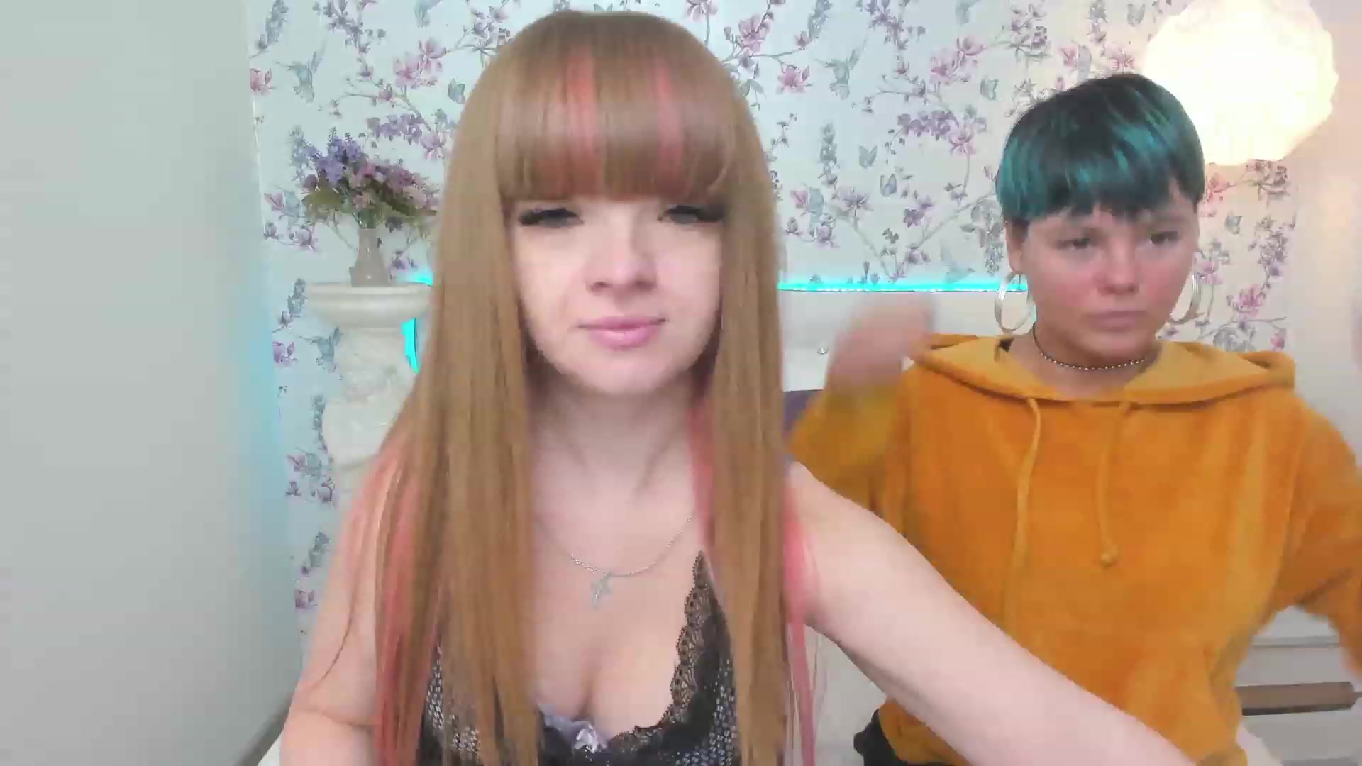 Gallery image thumbnail from AliCooper_'s myfreecams stream on, 11/25/2022, 17:32 image 2 of 20