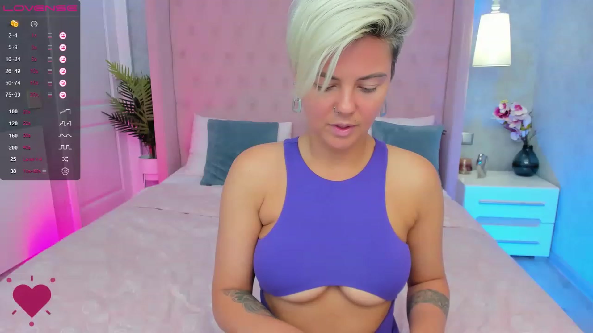 Gallery image thumbnail from AliCooper_'s myfreecams stream on, 07/23/2023, 08:08 image 13 of 20