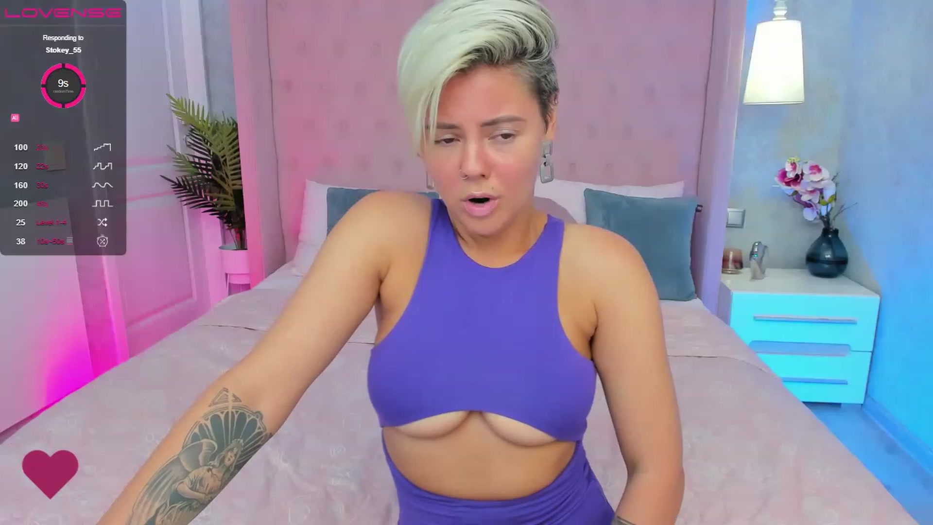 Gallery image thumbnail from AliCooper_'s myfreecams stream on, 07/23/2023, 08:08 image 16 of 20