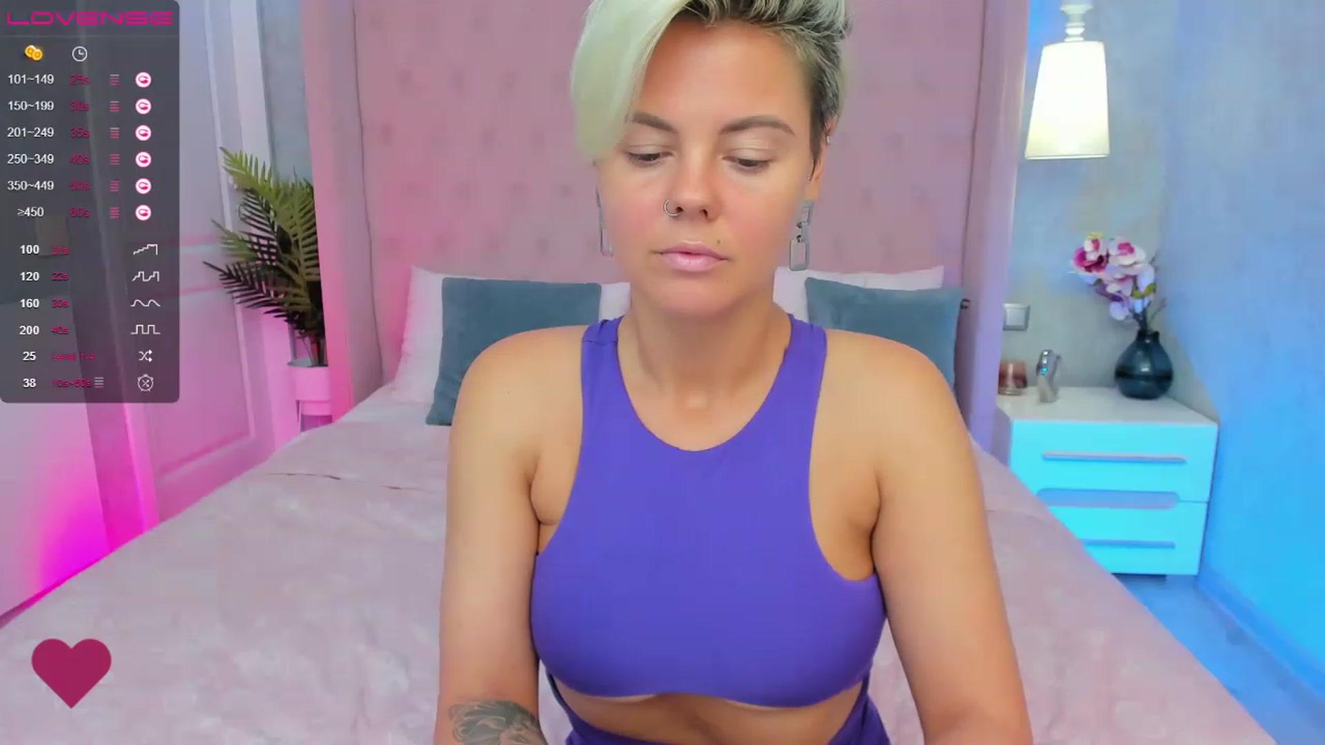 Gallery image thumbnail from AliCooper_'s myfreecams stream on, 07/23/2023, 10:14 image 14 of 20