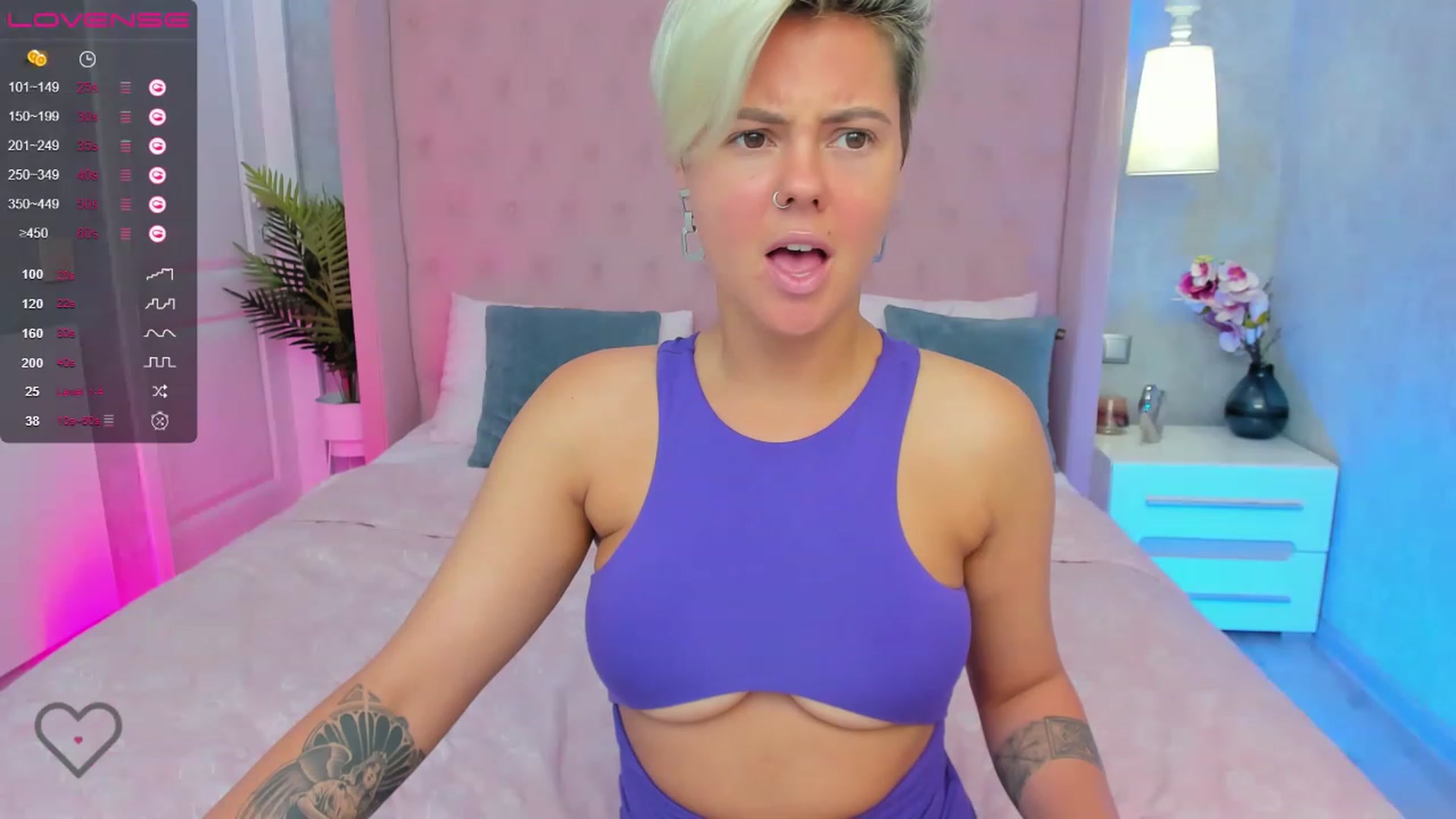 Gallery image thumbnail from AliCooper_'s myfreecams stream on, 07/23/2023, 10:14 image 15 of 20