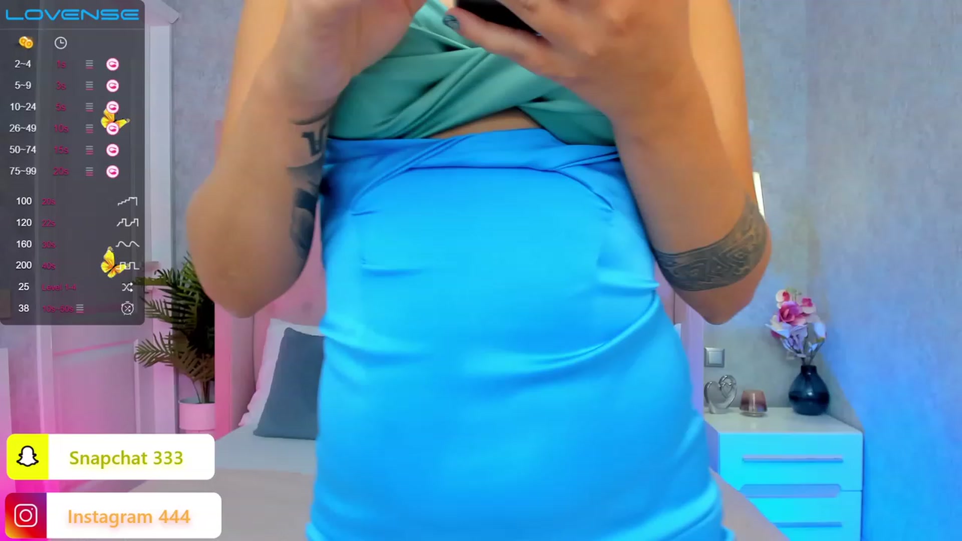 Gallery image thumbnail from AliCooper_'s myfreecams stream on, 10/06/2023, 10:46 image 6 of 20