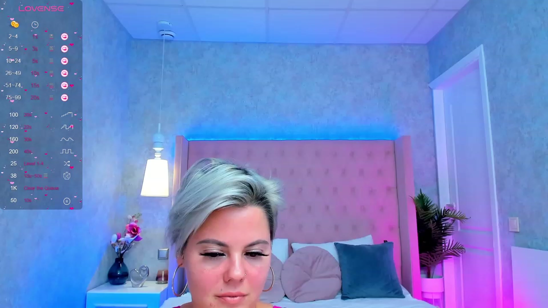Gallery image thumbnail from AliCooper_'s myfreecams stream on, 11/18/2023, 19:22 image 19 of 20