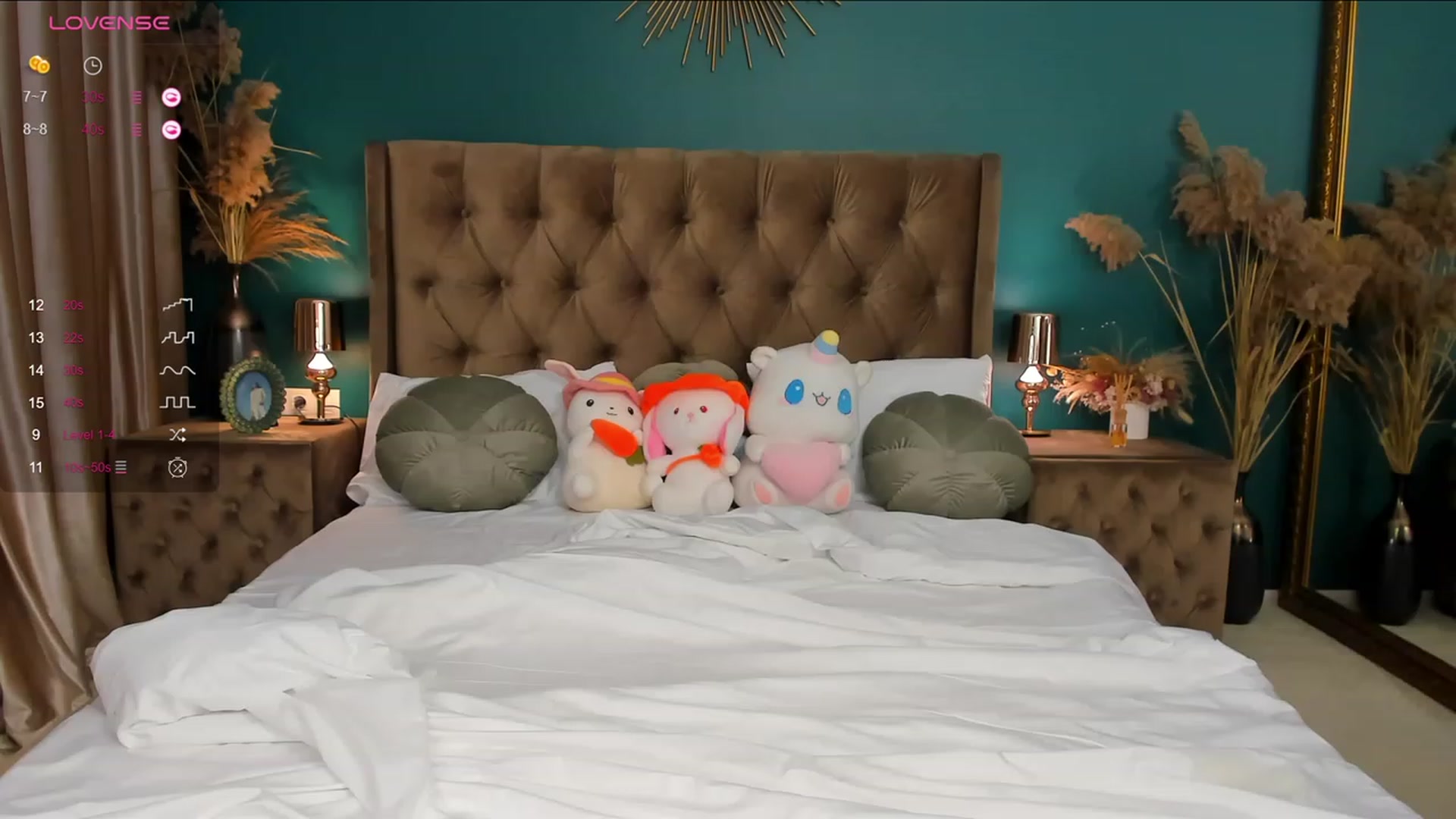 Gallery image thumbnail from AliCooper_'s myfreecams stream on, 12/08/2023, 18:48 image 7 of 20