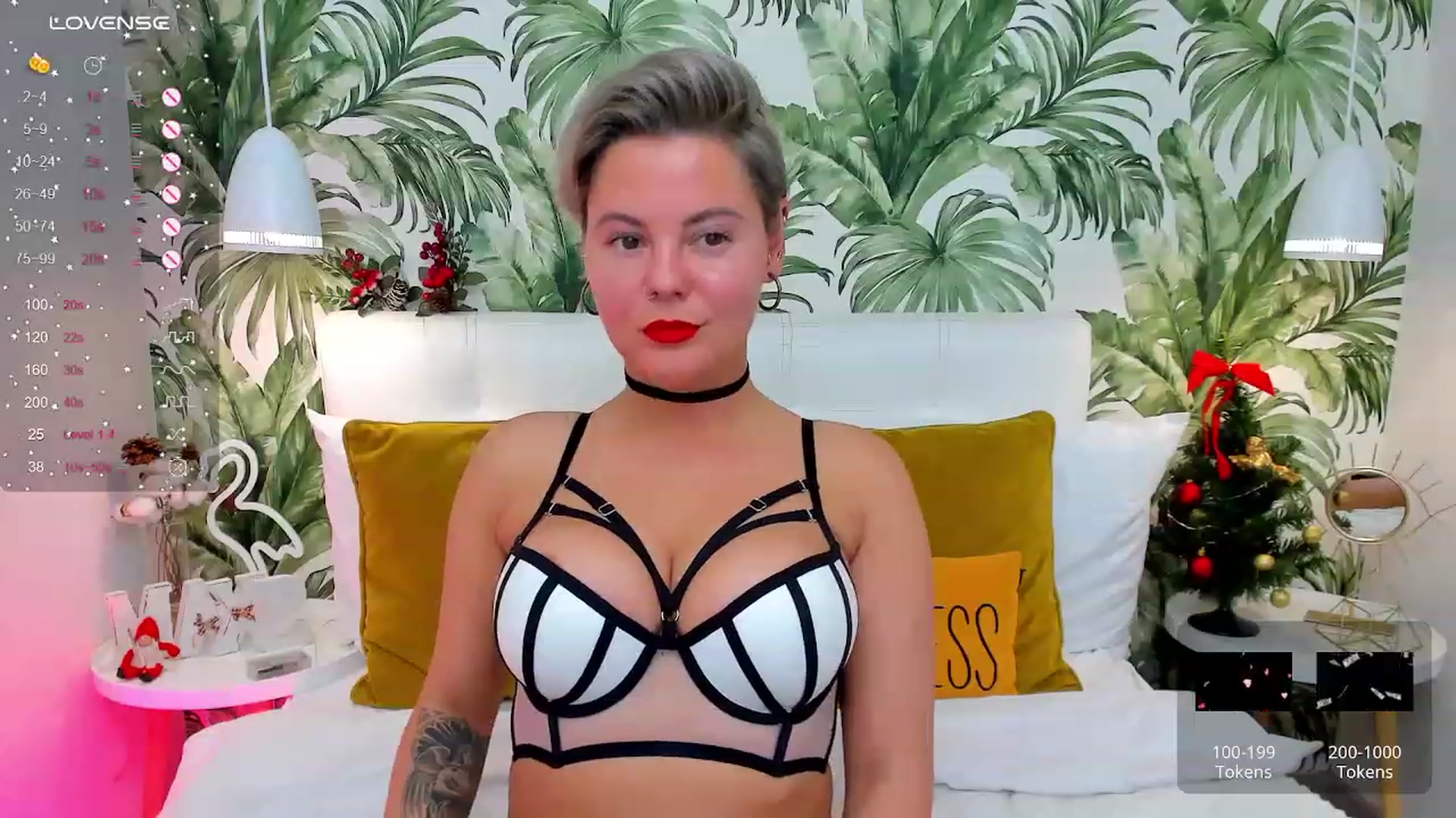 Gallery image thumbnail from AliCooper_'s myfreecams stream on, 01/10/2024, 15:09 image 11 of 20