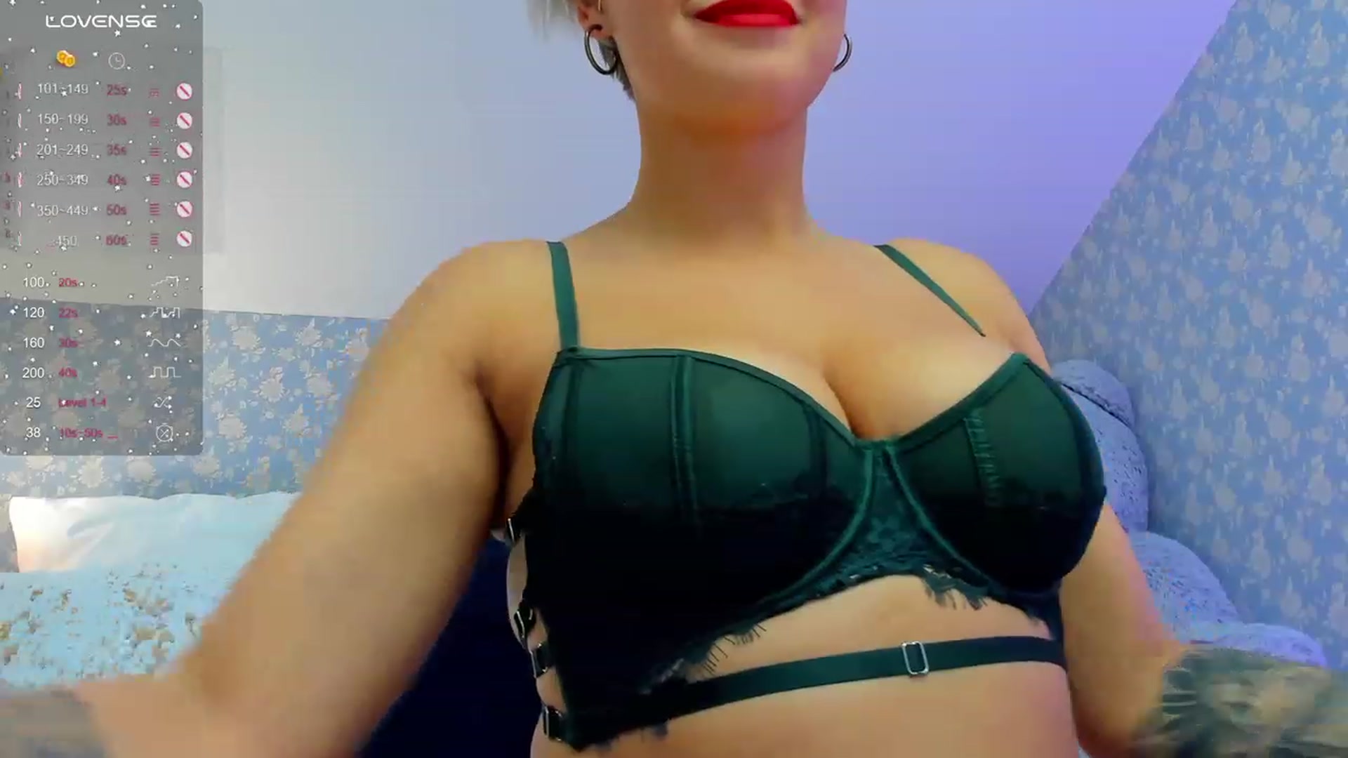 Gallery image thumbnail from AliCooper_'s myfreecams stream on, 01/13/2024, 18:28 image 19 of 20