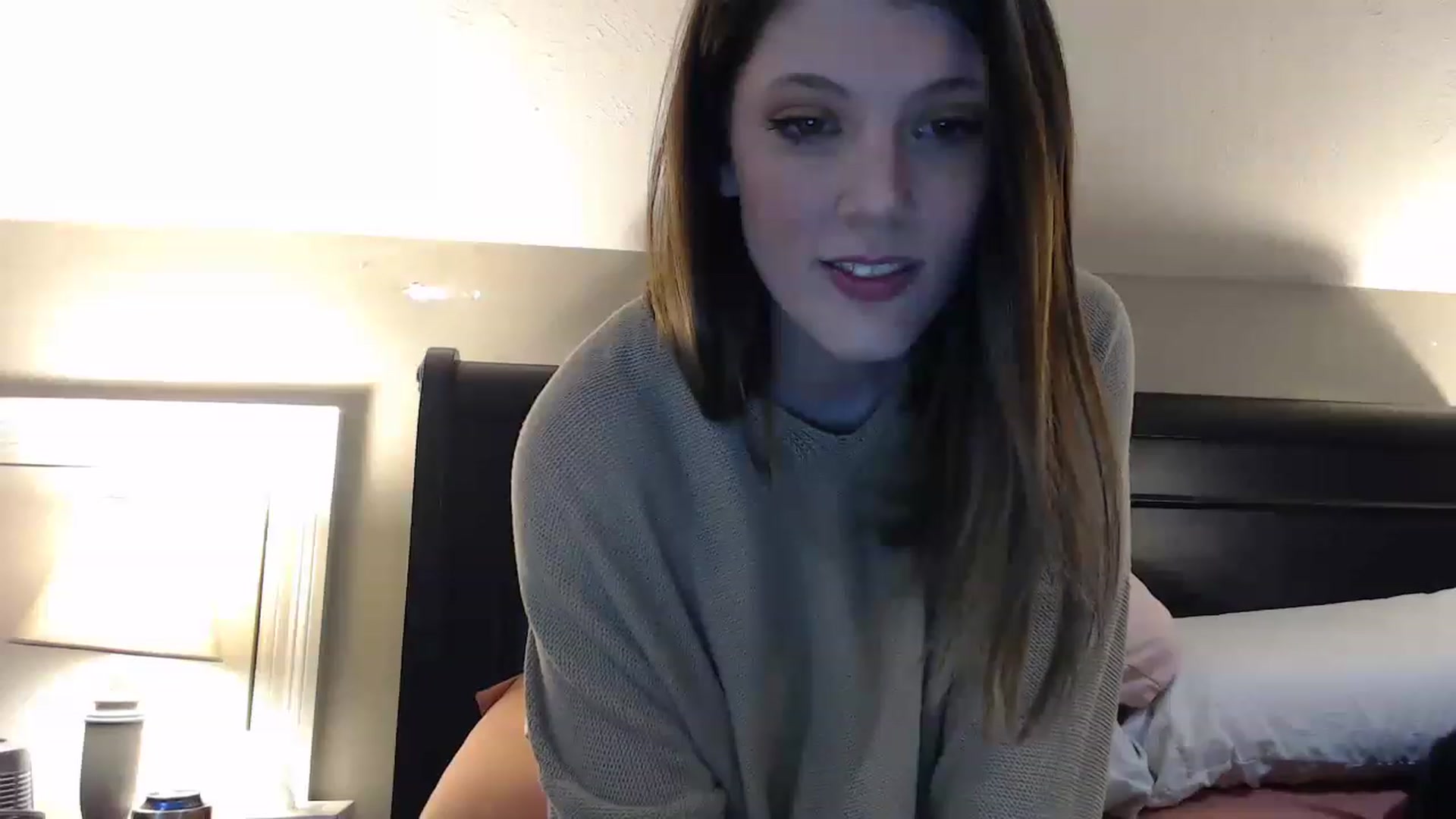Gallery image thumbnail from Ali_Foxx's myfreecams stream on, 03/05/2023, 05:12 image 2 of 20