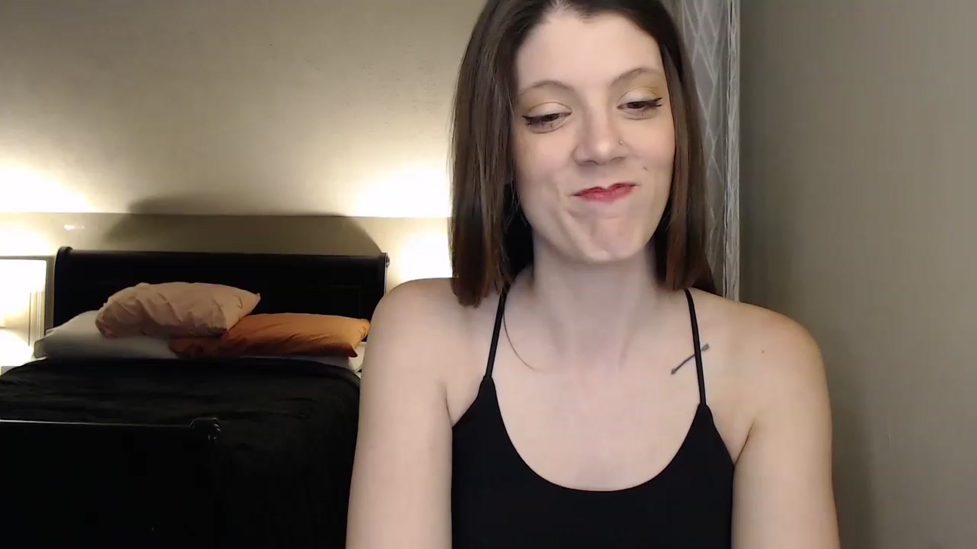 Gallery image thumbnail from Ali_Foxx's myfreecams stream on, 03/28/2023, 02:33 image 11 of 20
