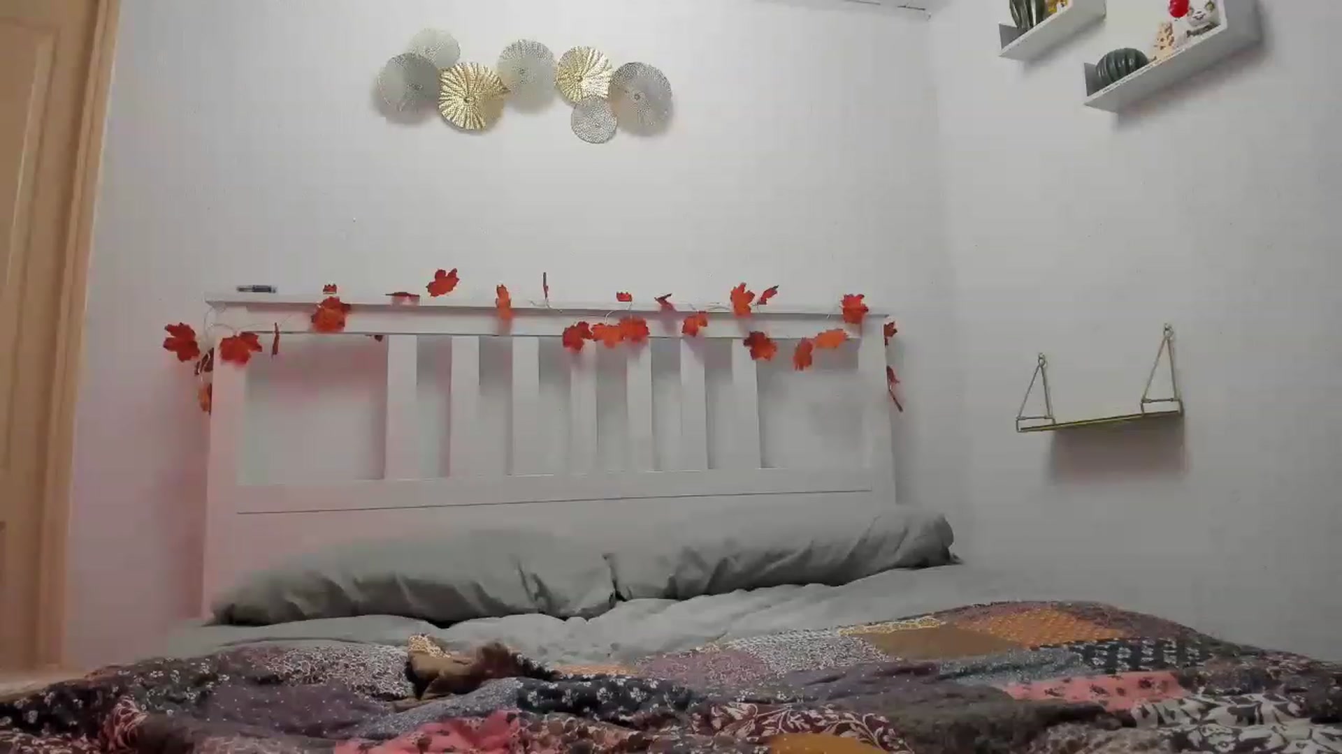 Gallery image thumbnail from Aliannaa's myfreecams stream on, 11/14/2022, 16:32 image 20 of 20