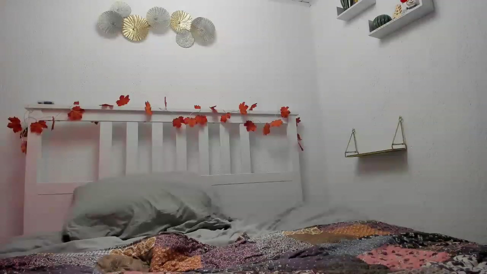 Gallery image thumbnail from Aliannaa's myfreecams stream on, 11/14/2022, 19:12 image 16 of 20