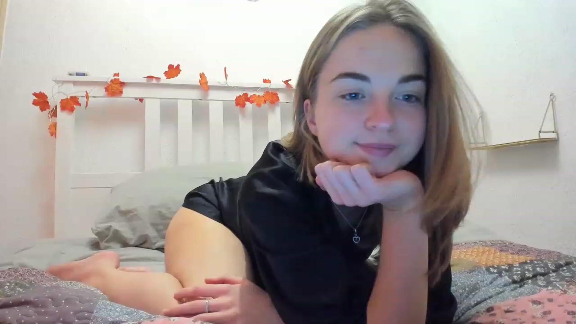Gallery image thumbnail from Aliannaa's myfreecams stream on, 11/14/2022, 20:02 image 19 of 20