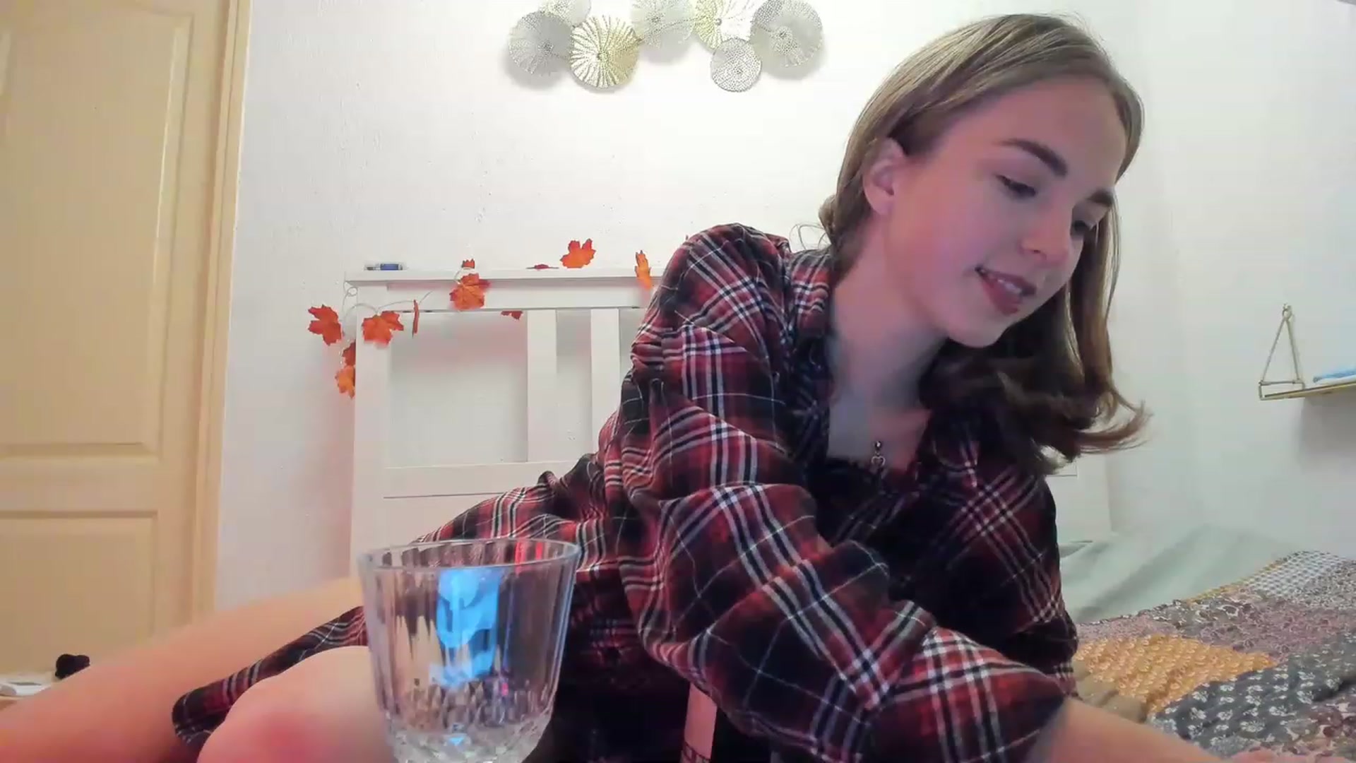 Gallery image thumbnail from Aliannaa's myfreecams stream on, 11/19/2022, 18:10 image 5 of 20