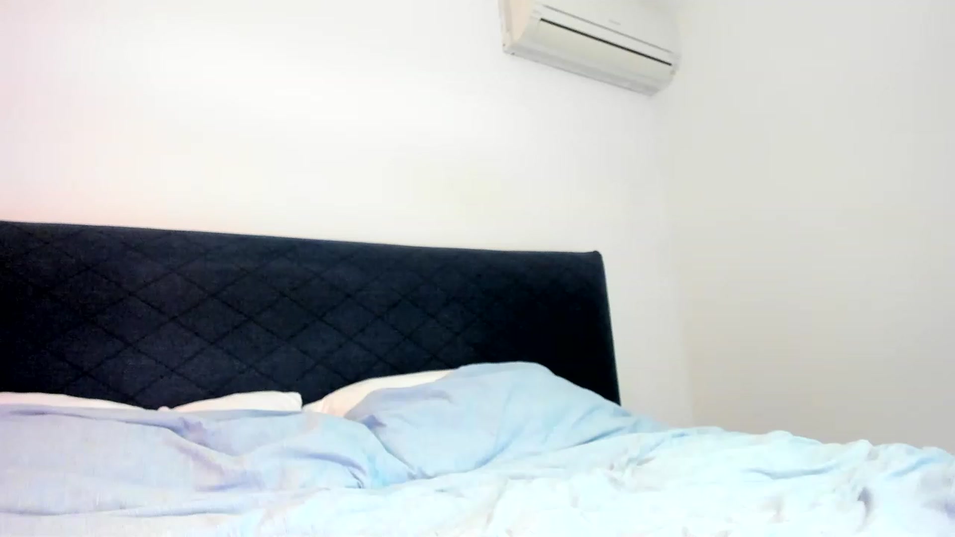 Gallery image thumbnail from Aliannaa's myfreecams stream on, 11/26/2022, 15:04 image 12 of 20