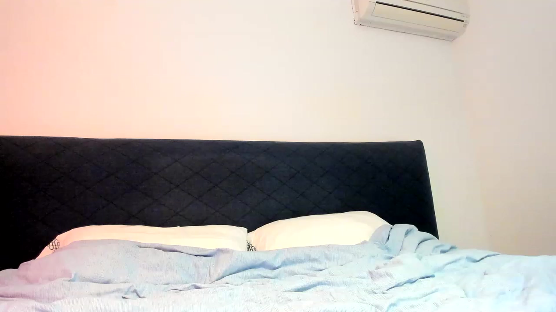 Gallery image thumbnail from Aliannaa's myfreecams stream on, 11/26/2022, 16:03 image 16 of 20