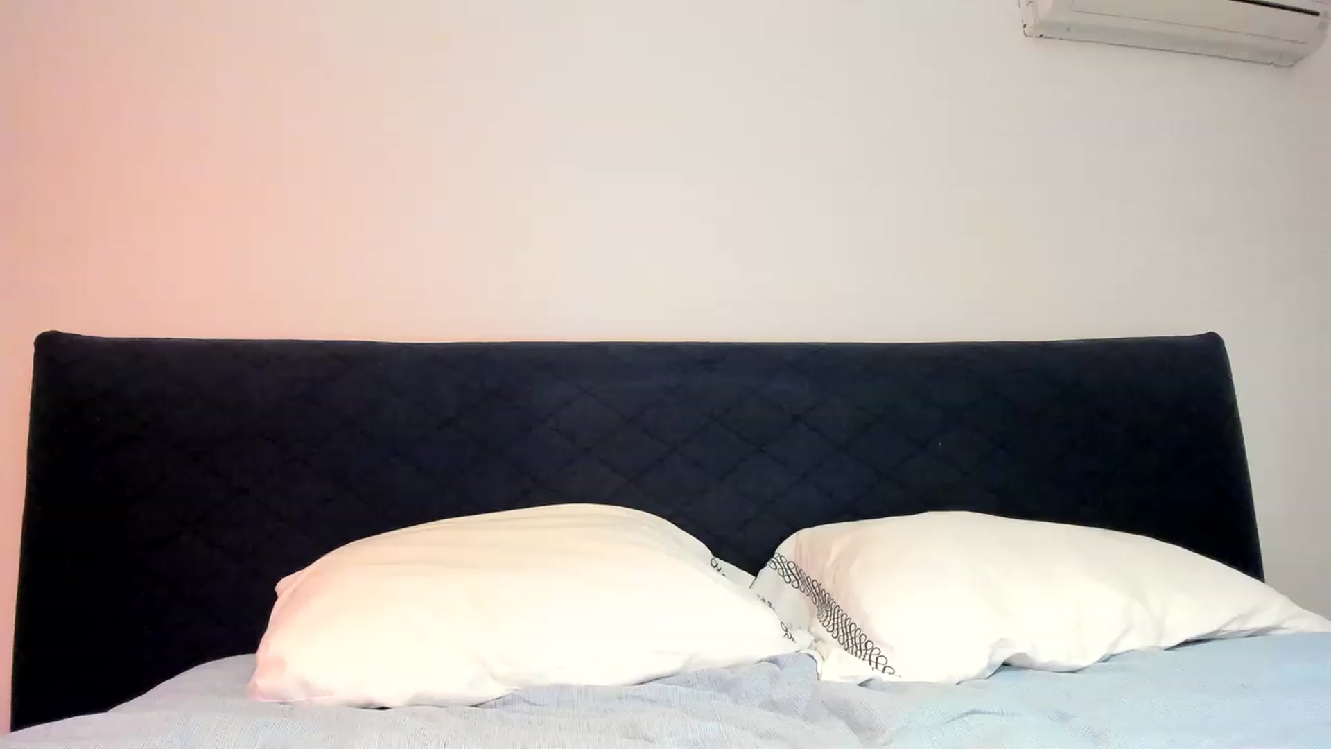 Gallery image thumbnail from Aliannaa's myfreecams stream on, 11/27/2022, 14:21 image 16 of 20