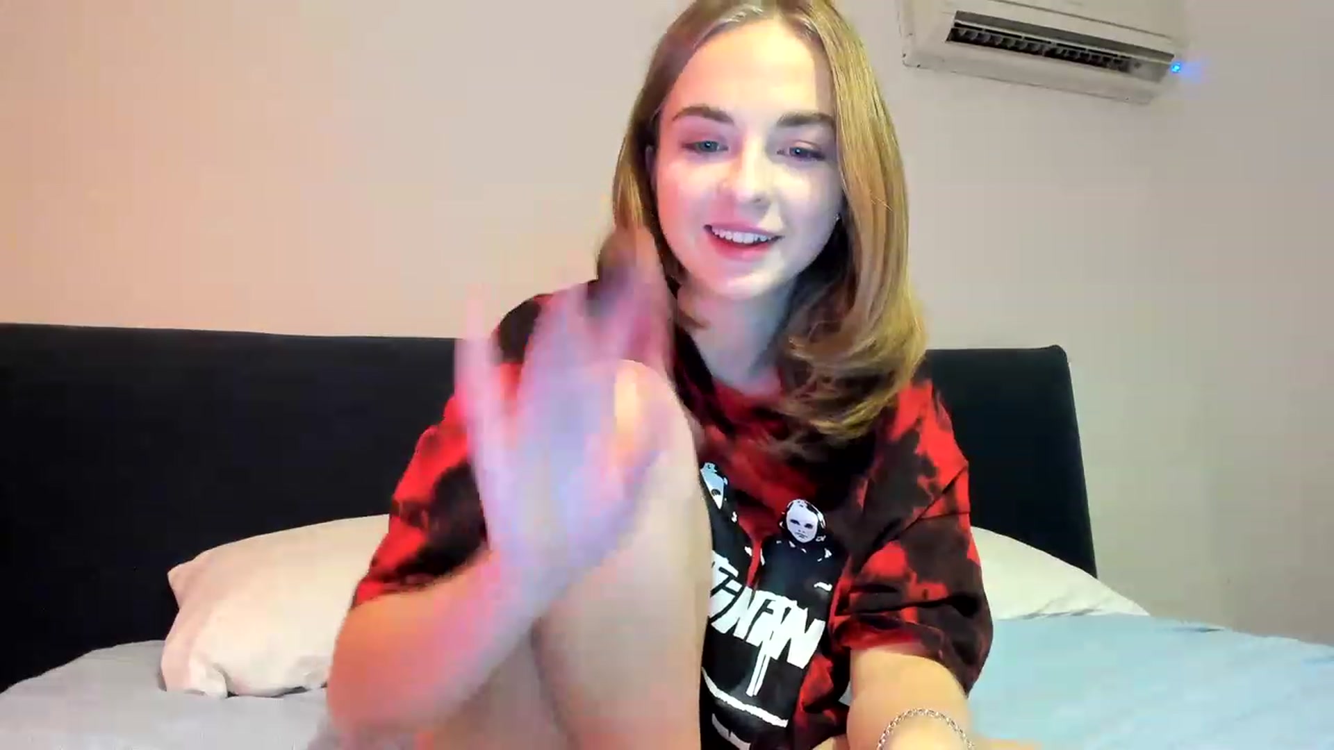 Gallery image thumbnail from Aliannaa's myfreecams stream on, 11/27/2022, 15:42 image 3 of 20