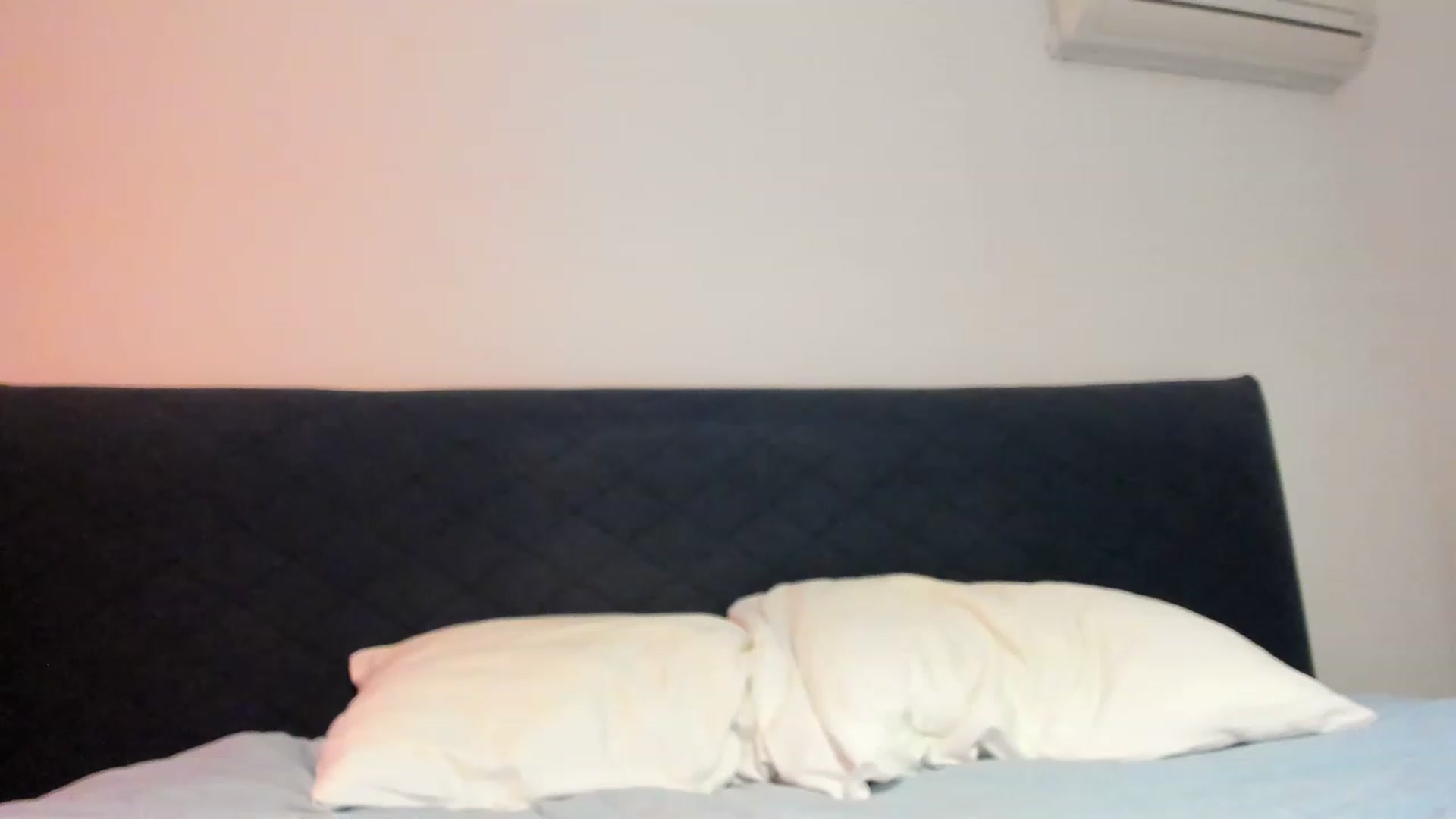 Gallery image thumbnail from Aliannaa's myfreecams stream on, 12/03/2022, 18:46 image 11 of 20