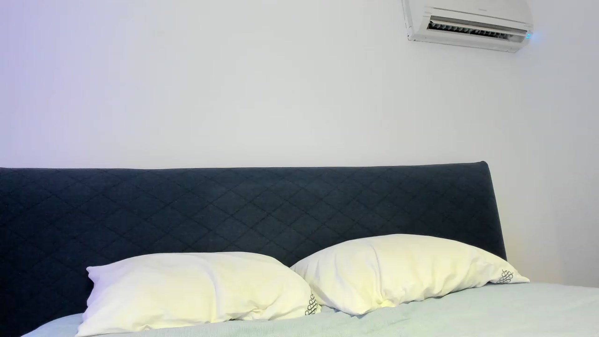 Gallery image thumbnail from Aliannaa's myfreecams stream on, 12/06/2022, 18:00 image 5 of 20
