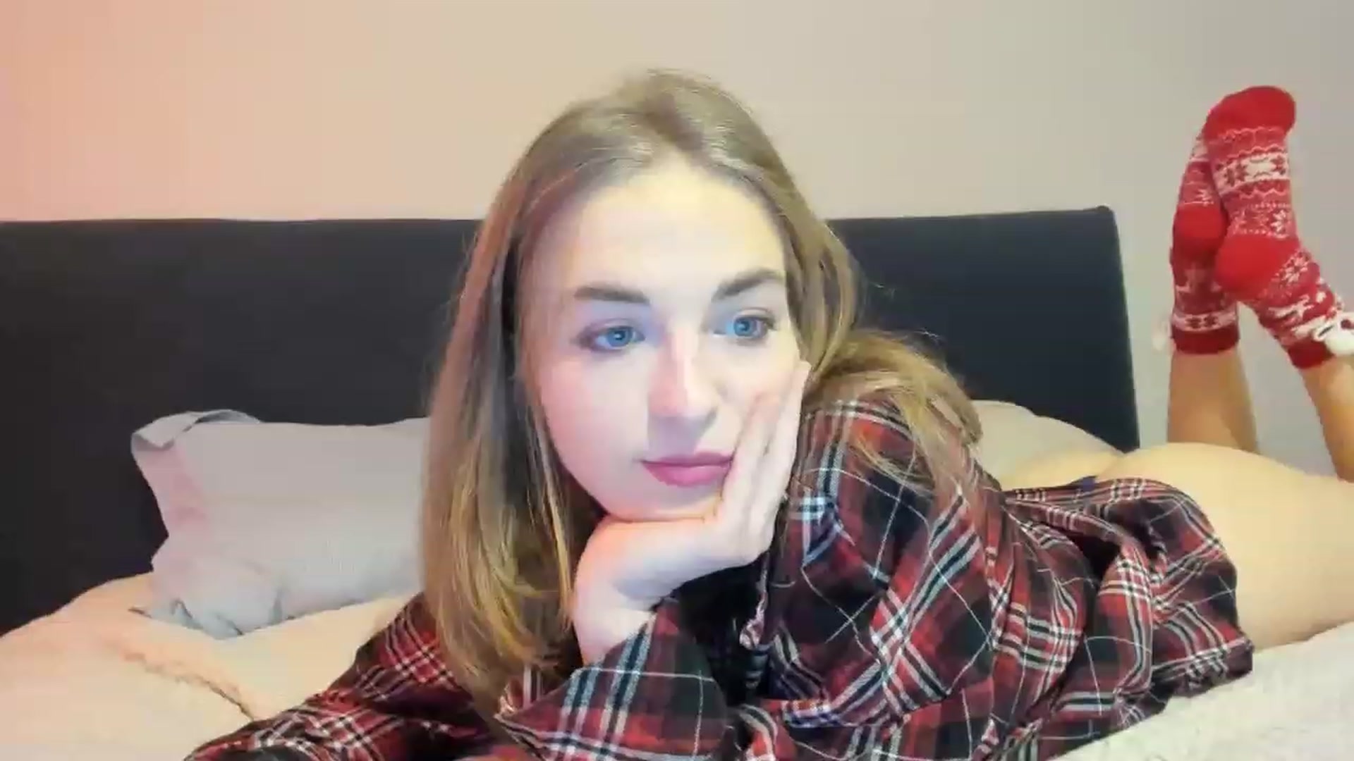 Gallery image thumbnail from Aliannaa's myfreecams stream on, 12/09/2022, 15:22 image 6 of 20