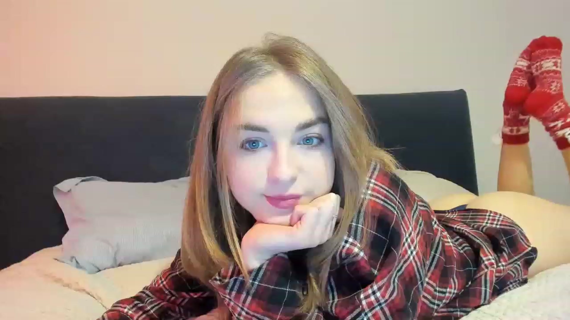 Gallery image thumbnail from Aliannaa's myfreecams stream on, 12/09/2022, 15:22 image 7 of 20