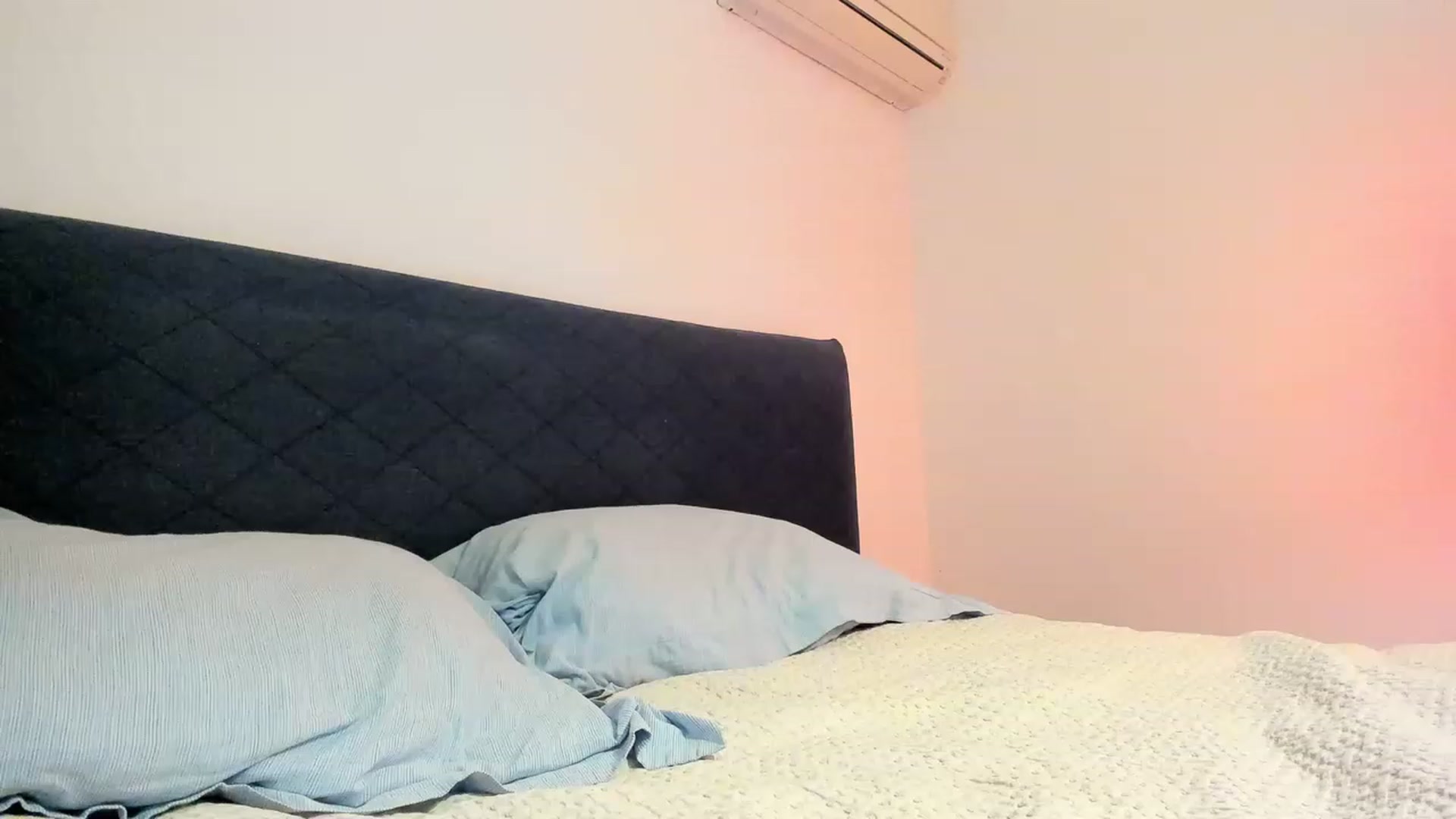 Gallery image thumbnail from Aliannaa's myfreecams stream on, 12/09/2022, 18:45 image 1 of 20