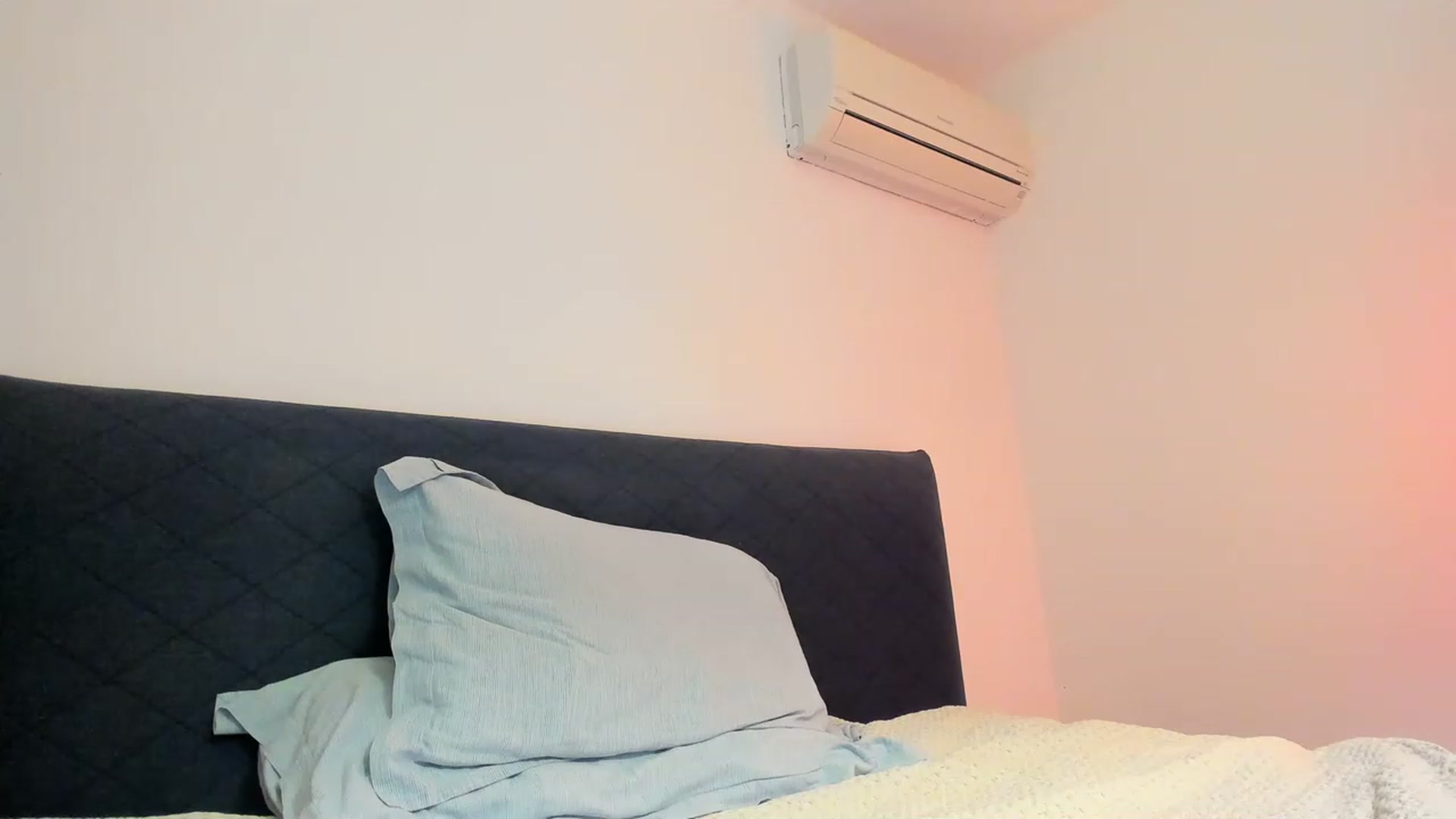 Gallery image thumbnail from Aliannaa's myfreecams stream on, 12/09/2022, 21:15 image 4 of 20