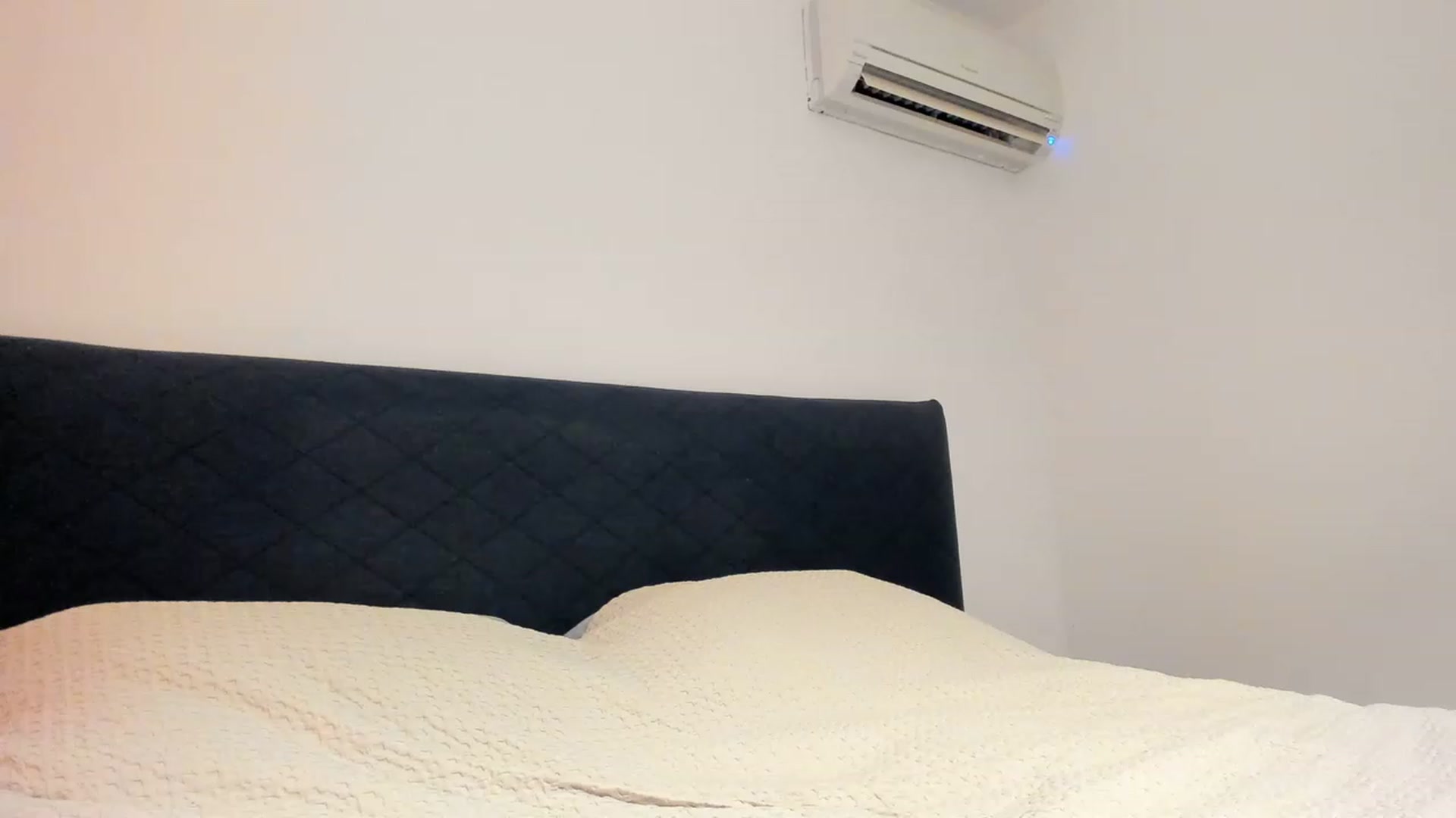 Gallery image thumbnail from Aliannaa's myfreecams stream on, 12/11/2022, 17:59 image 1 of 20